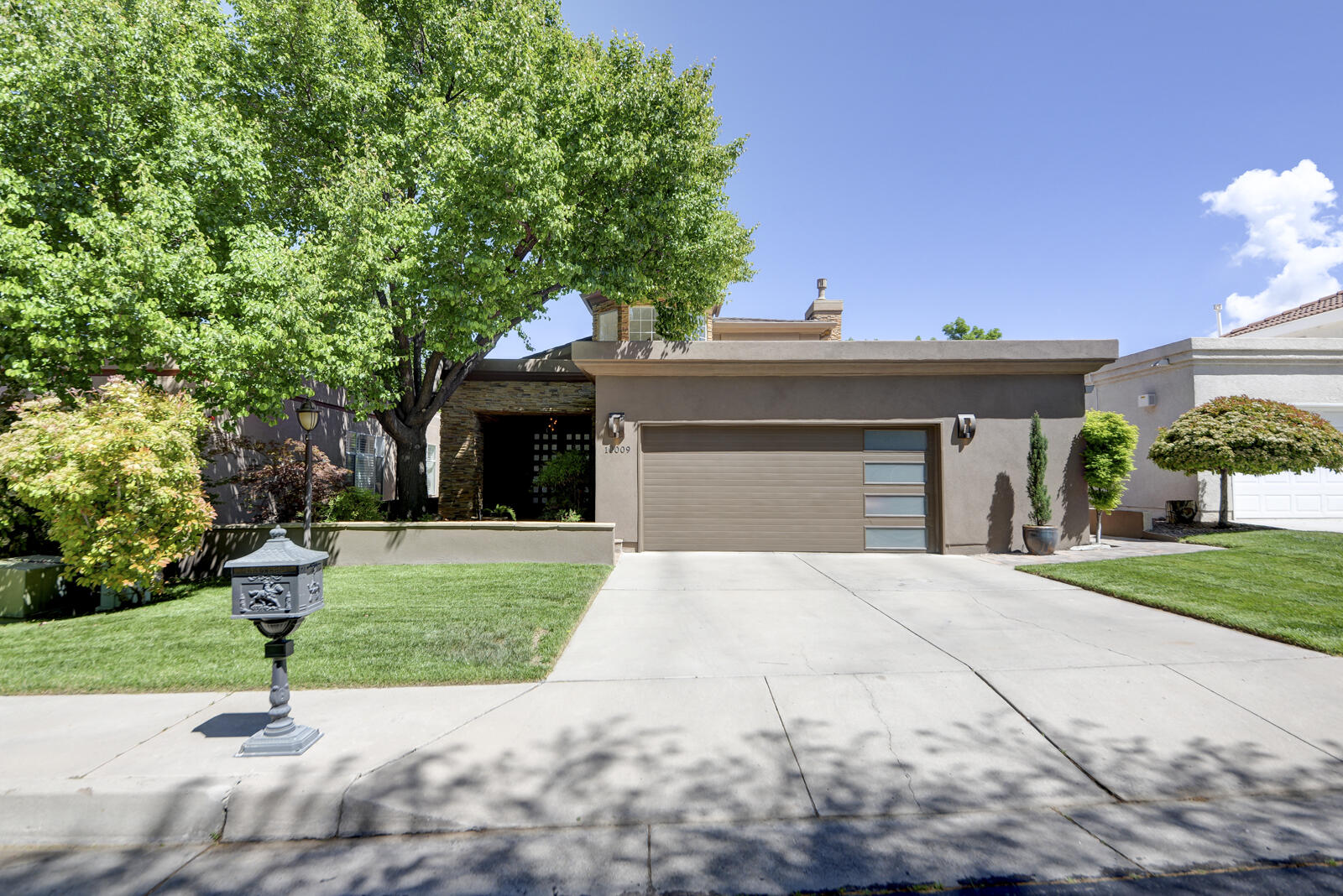 10009 BARRINSON NE Albuquerque, NM 87111
