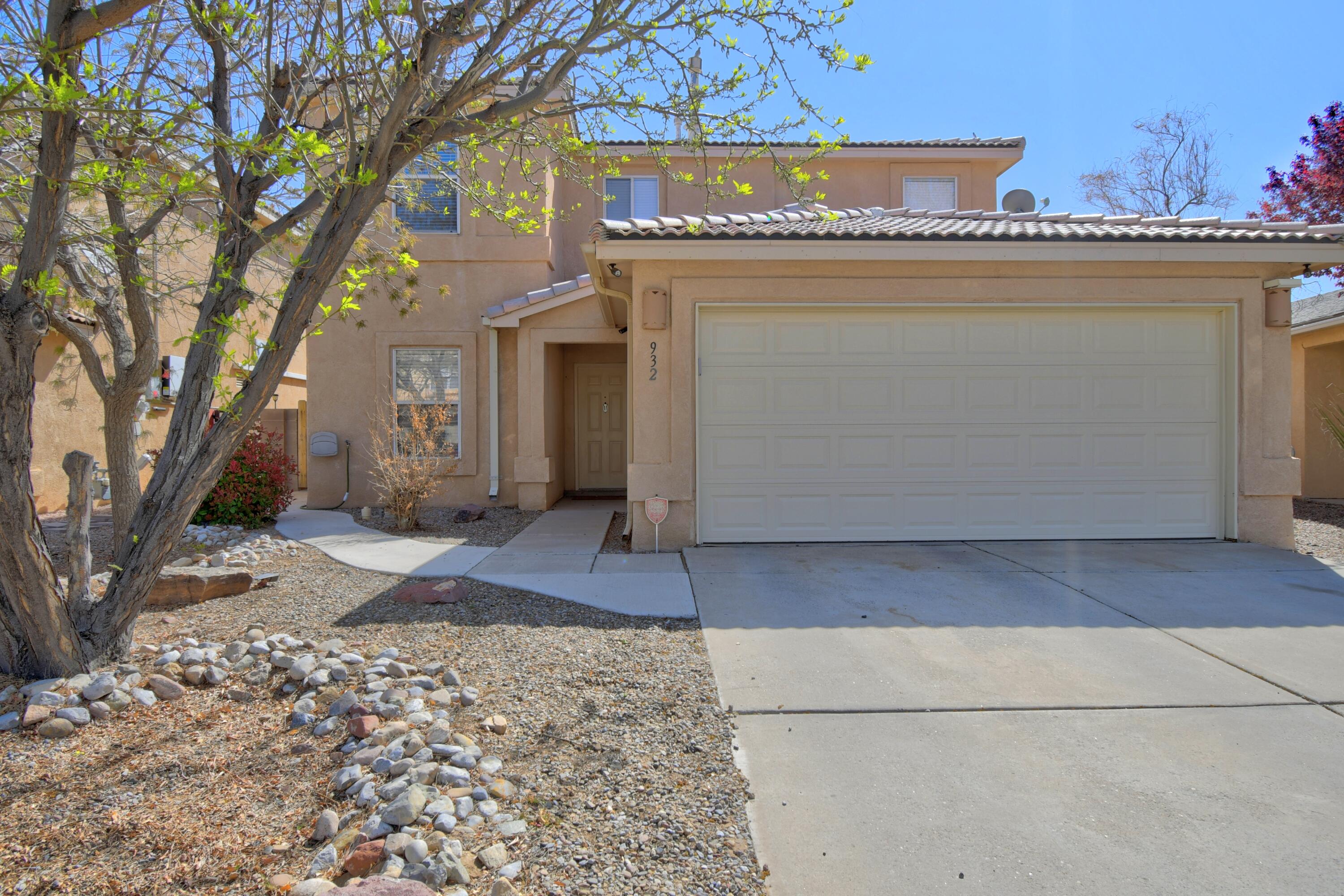 932 Cockatiel Drive SW Albuquerque, NM 87121