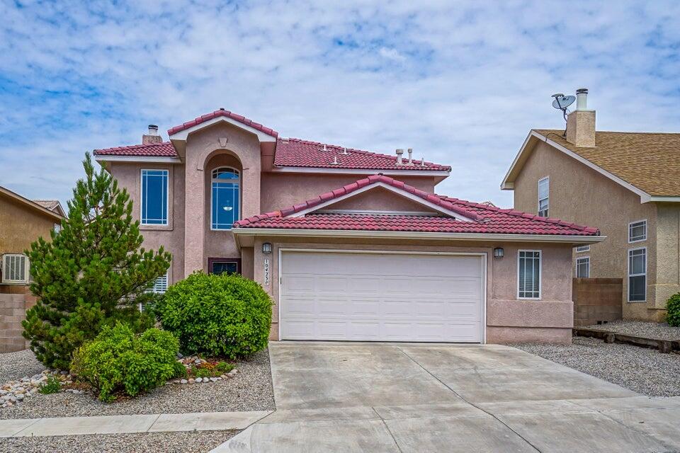 Beautifully updated home in Cottonwood Hills! Soaring ceilings and a skylight welcome you into a bright, airy space. Refinished natural cherry wood floors create warmth throughout the main living area. Updated kitchen with white cabinetry, subway tile backsplash, stainless appliances, gas range, and custom island. Four spacious bedrooms all feature walk-in closets. Enjoy a private, landscaped backyard with a shaded patio. Close to parks, trails, shopping, dining, and entertainment!