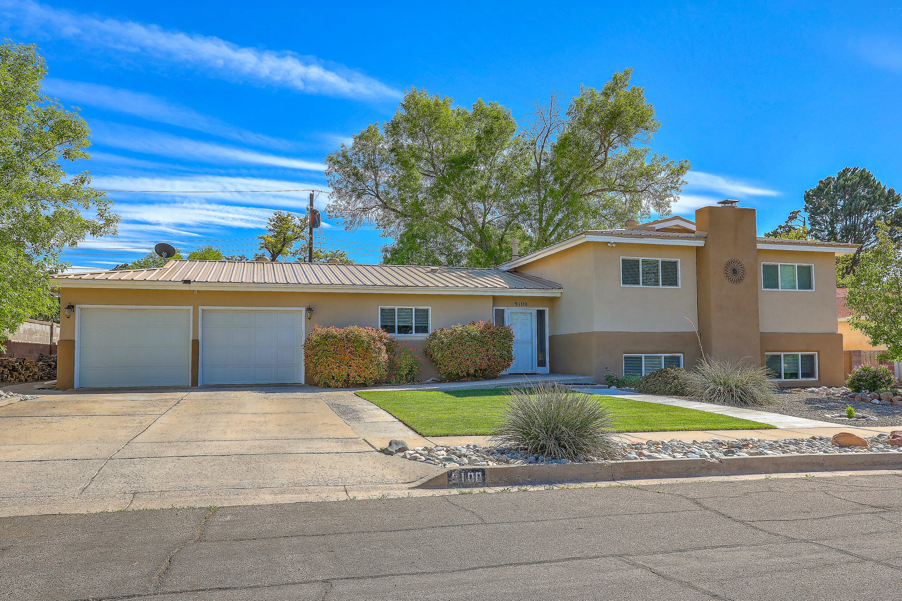 9100 ATKINSON Place NE, Albuquerque