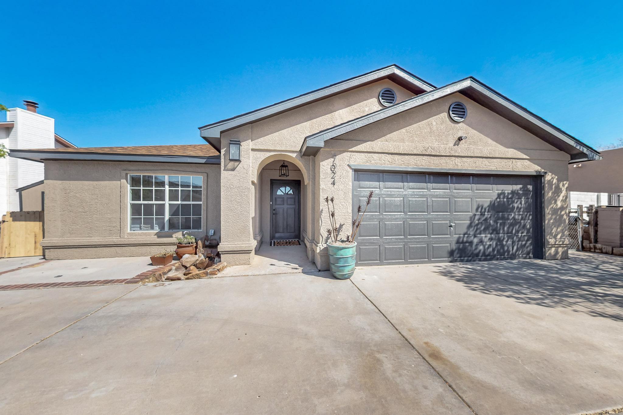 7024 LAMAR Avenue NW Albuquerque, NM 87120