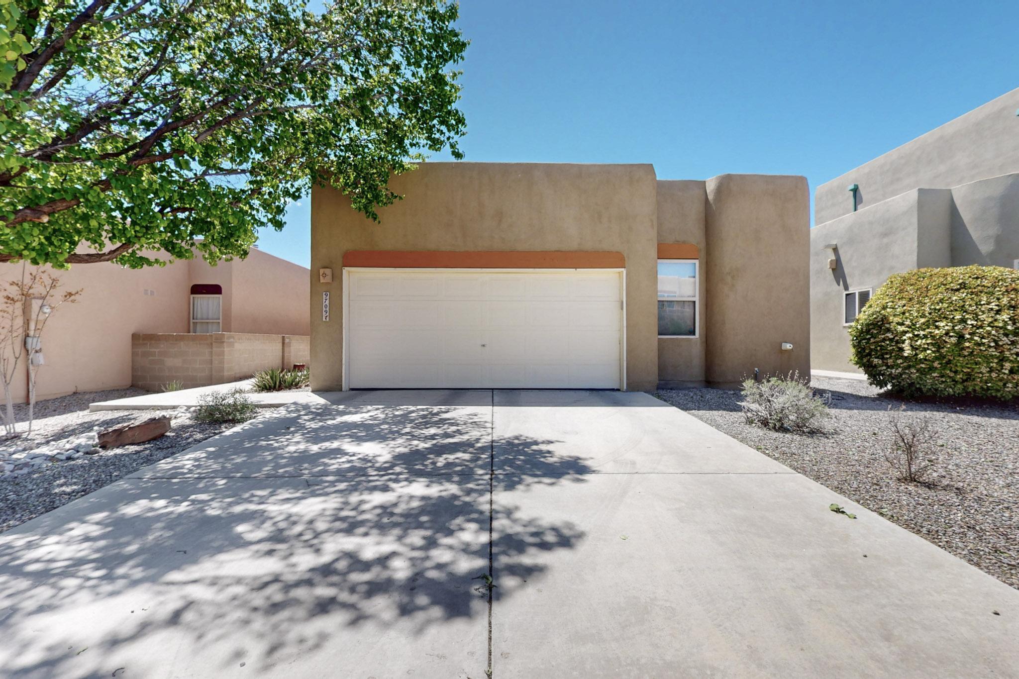 9709 CALLE CHAMISA NW Albuquerque, NM 87114