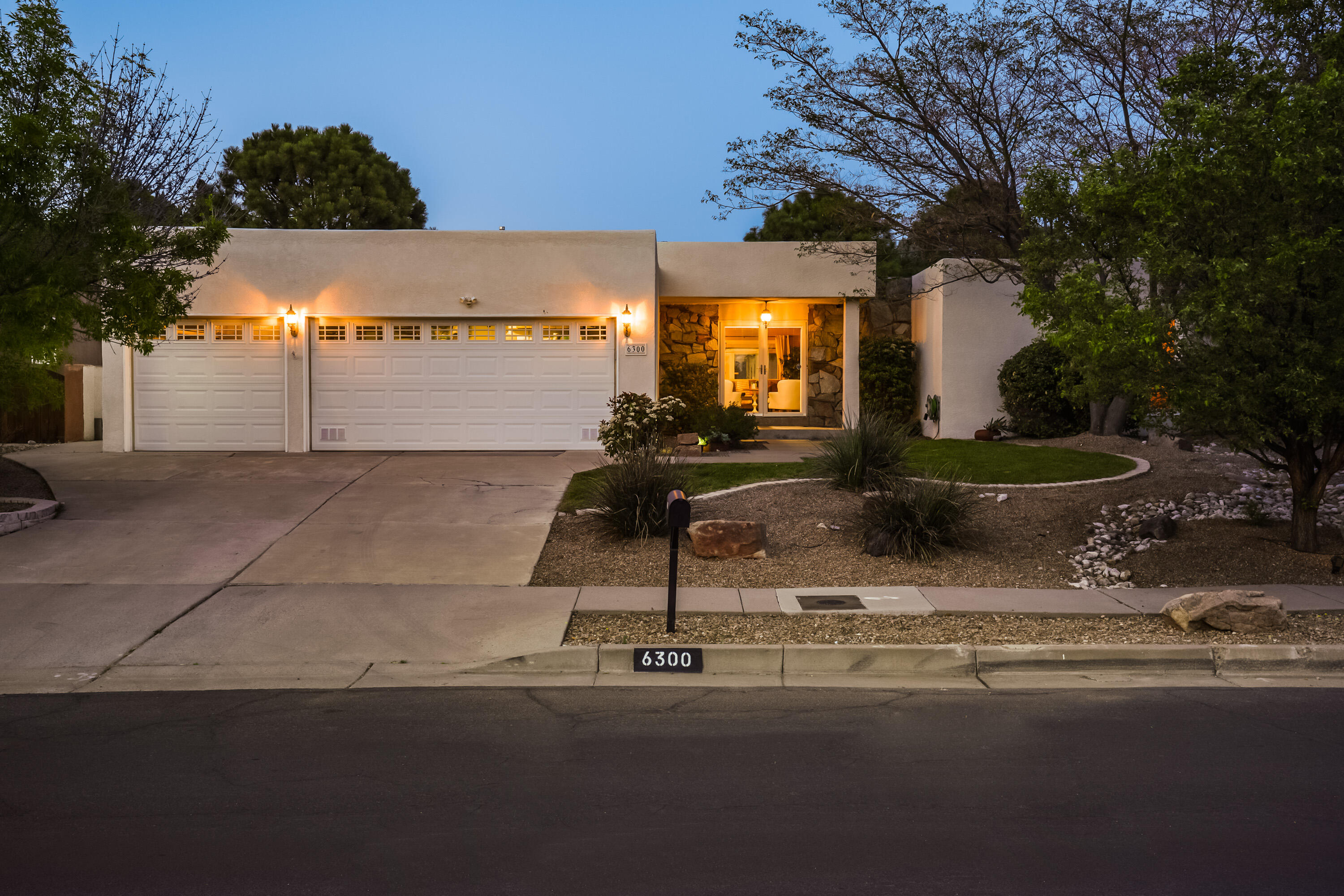6300 Torreon Drive NE Albuquerque, NM 87109