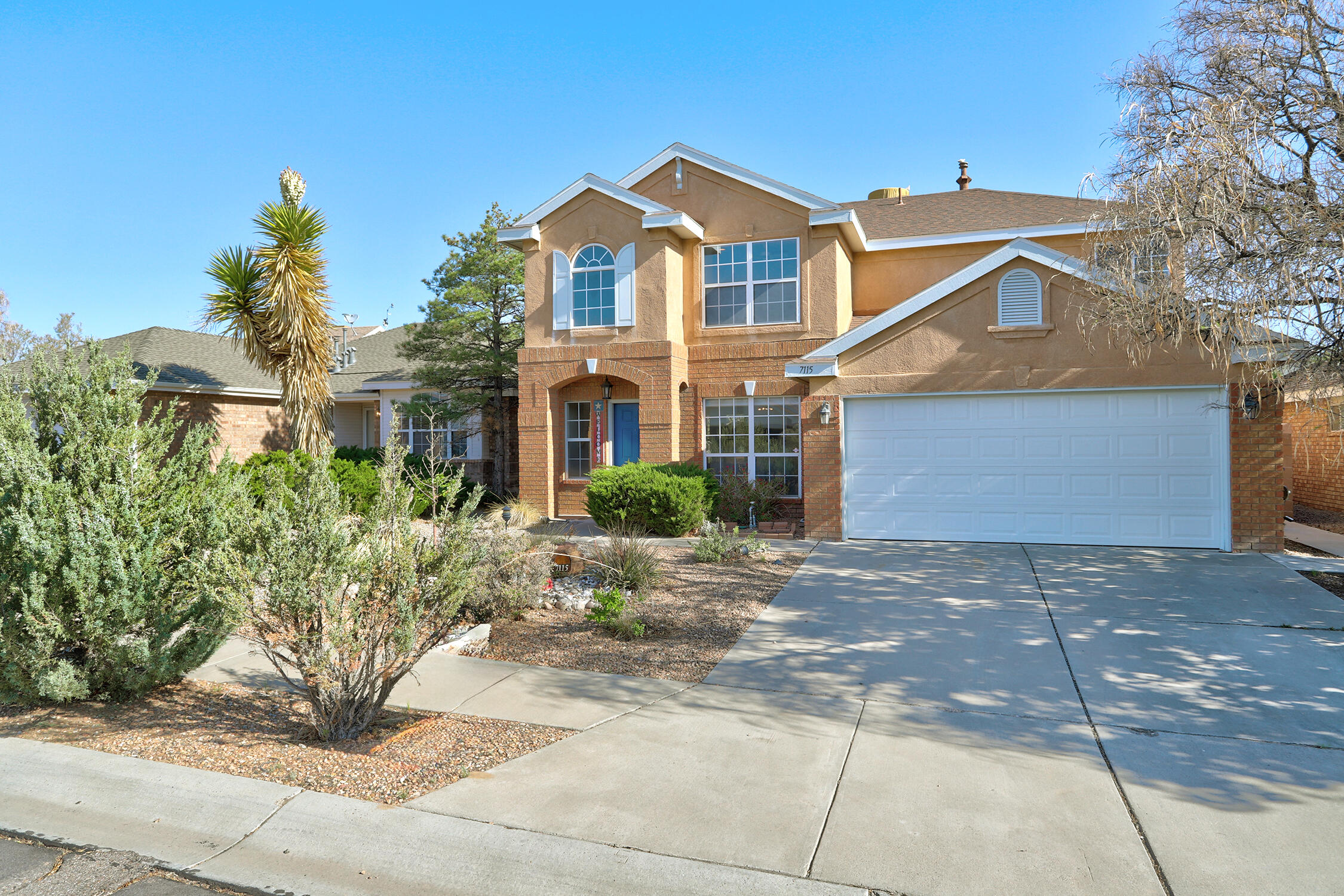 Tucked away on a cul-de-sac, that leads to Ventana Ranch paths, this Sivage Thomas home has been freshly updated with new carpet,  paint, a new furnace and a hot water heater. The spacious kitchen has granite countertops, a corner pantry and breakfast nook with bay windows. Large great room that lends itself to having 2 living spaces or a living room and formal dining room. You choose which room gets the fireplace. Retreat upstairs to the oversized primary suite with double doors, dual sinks, garden tub, sperate shower and a huge walk in closet. The home has lots of windows with good natural light. The large backyard has lots of shade to enjoy the outdoors during the hot summer days.