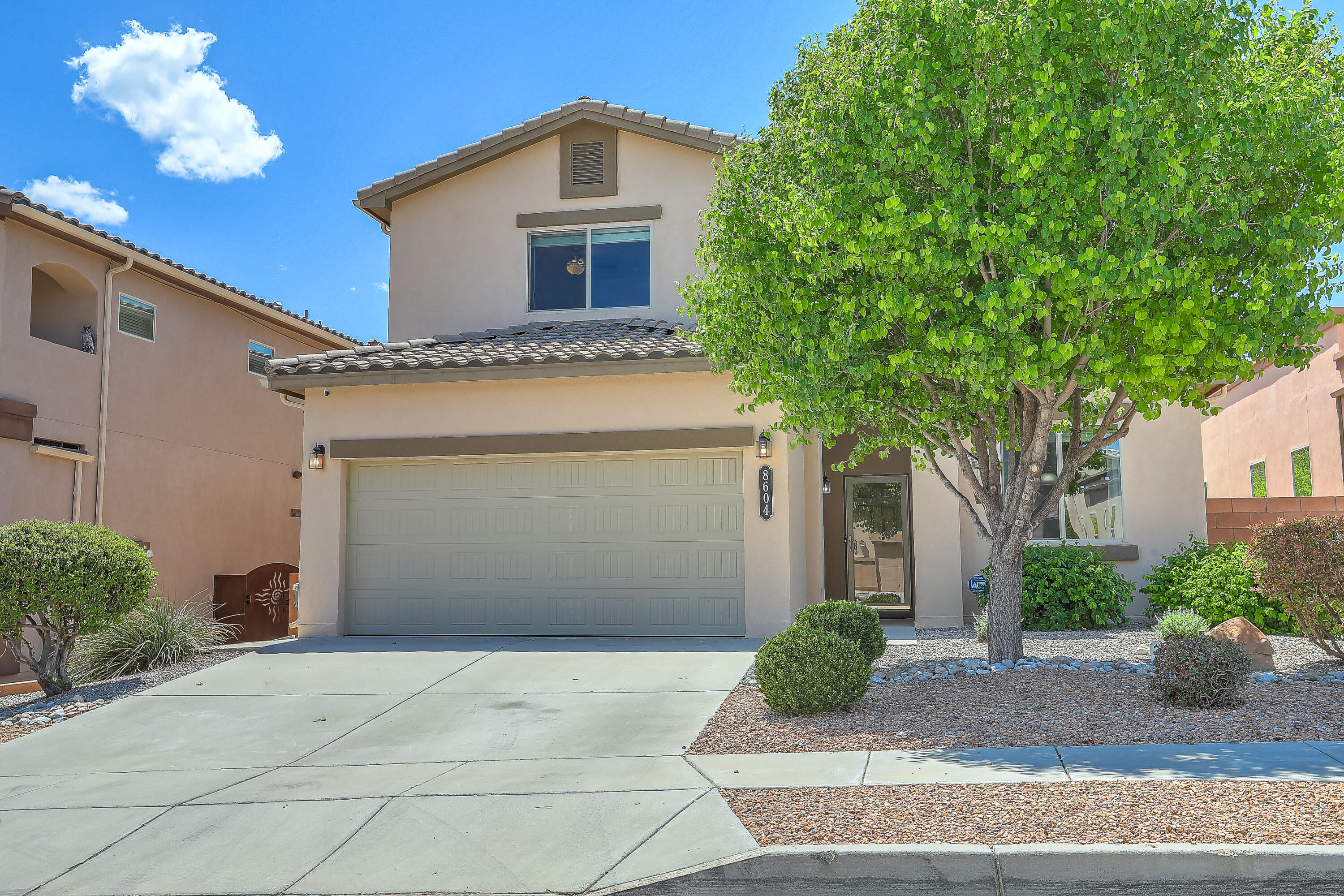 8604 MOCK HEATHER Road NW Albuquerque, NM 87120