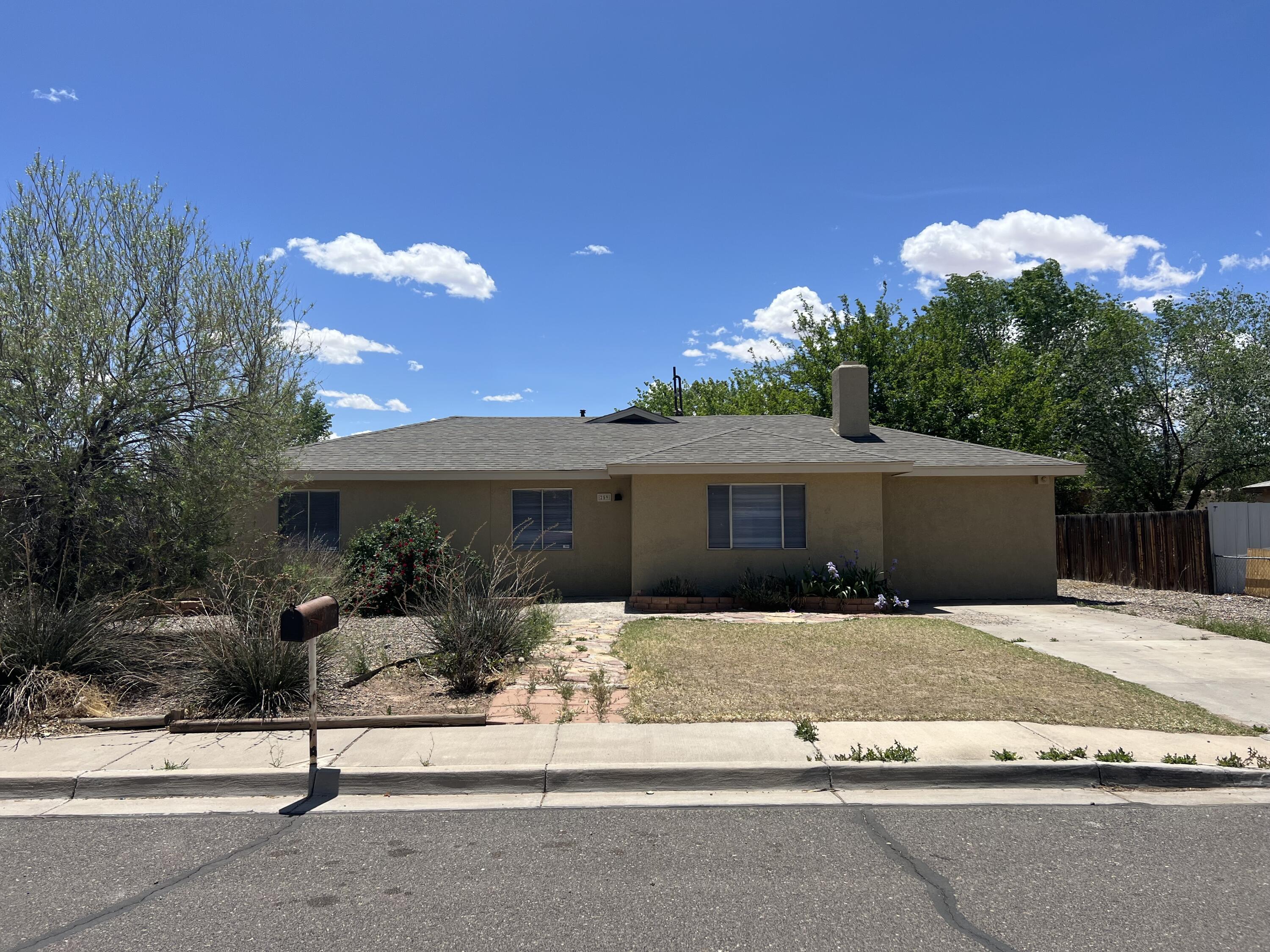 259 TELES Street SW Los Lunas, NM 87031