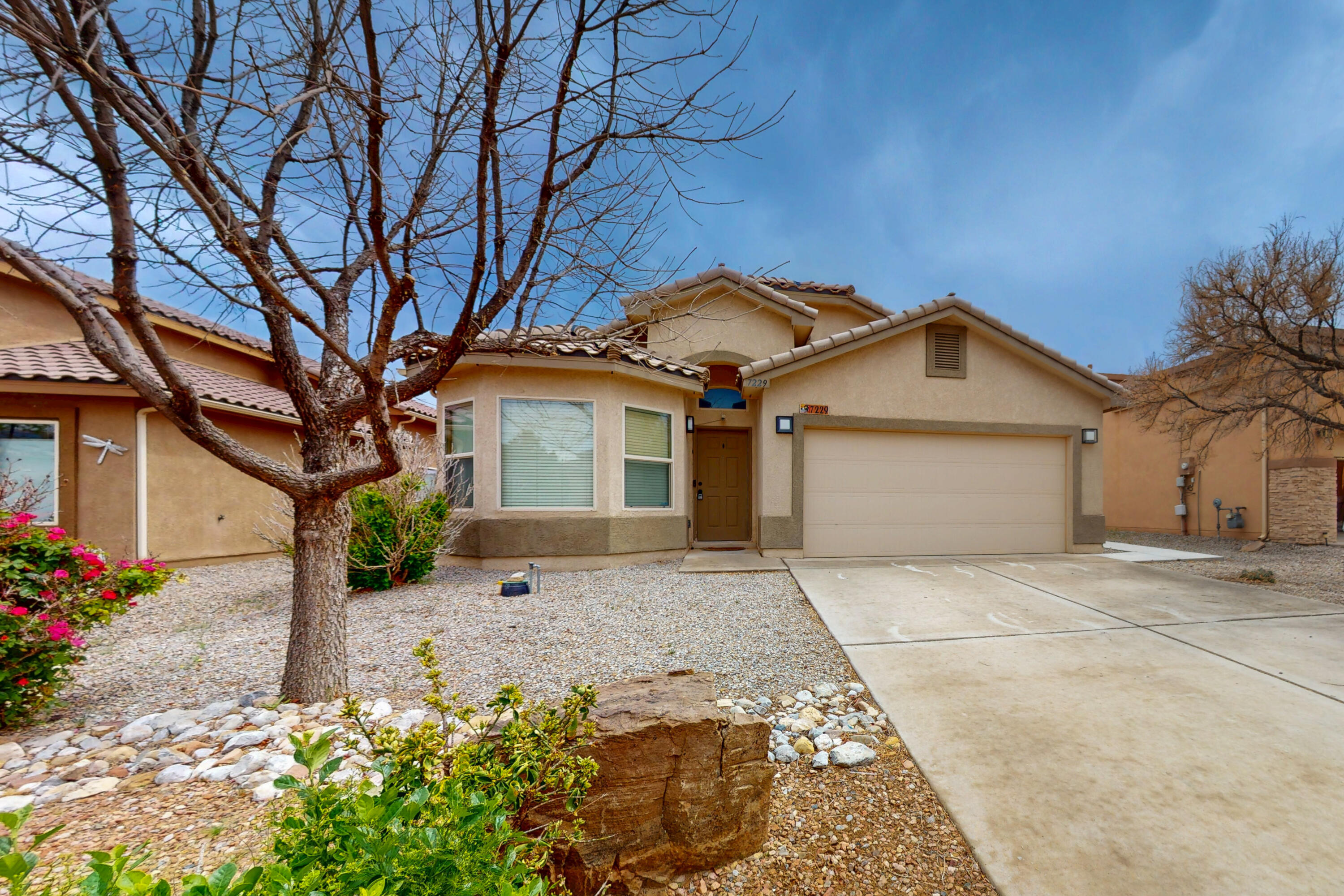 Move In Ready with 4 Bedrooms at Close In Lomas Encantadas!! Located in Encantado del Norte, this Great Floor plan is available for immediate move in. Featuring new paint and carpet., there are 2 Living Areas and 2 eating areas ( BF Nook & DR ). The Kitchen has an island & eating bar along with a double wide Closet Pantry  The Master Suite includes a vaulted ceiling, double sinks, large soaking tub and a large walk in  closet. This versatile home features tiled floors at Kitchen, Breakfast, Baths & Utility as well as newer kitchen appliances,   Energy Saving features include Refrigerated Air, a tankless gas water heater, insulated glass and 2'' blinds throughout.  The rear yard has a covered patio, turfed areas, a fire pit and a large Water Feature.  Come & see this beauty of a home ASAP