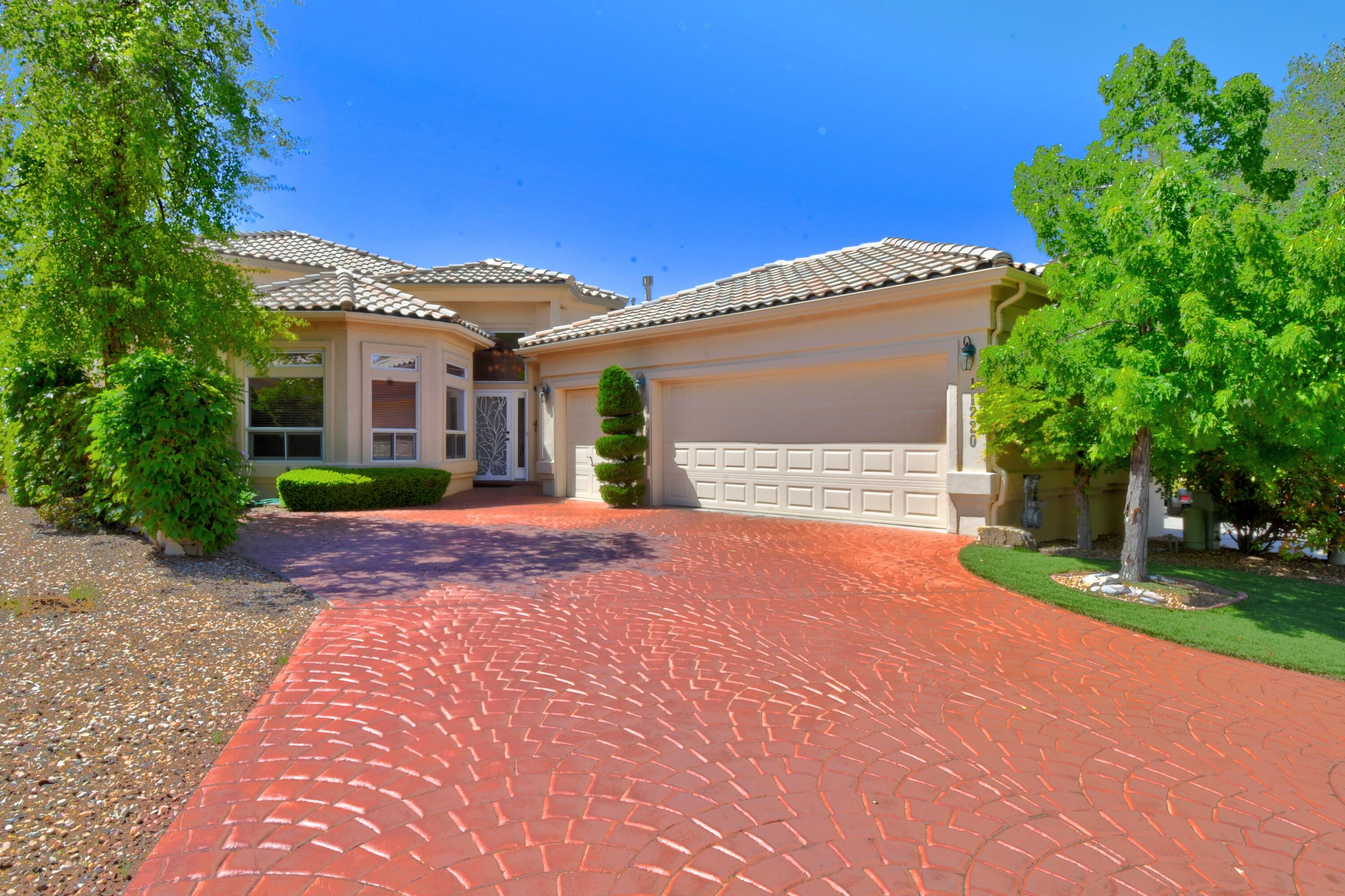 11220 LOS LAGOS NE Albuquerque, NM 87111