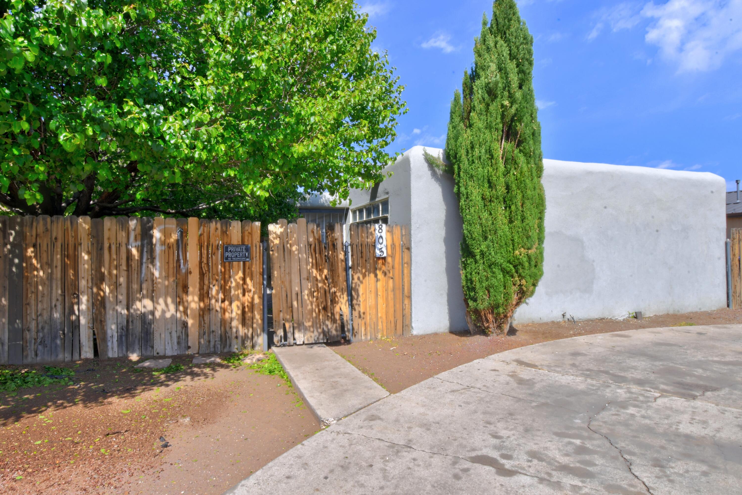 805 ORTIZ Drive SE, Albuquerque