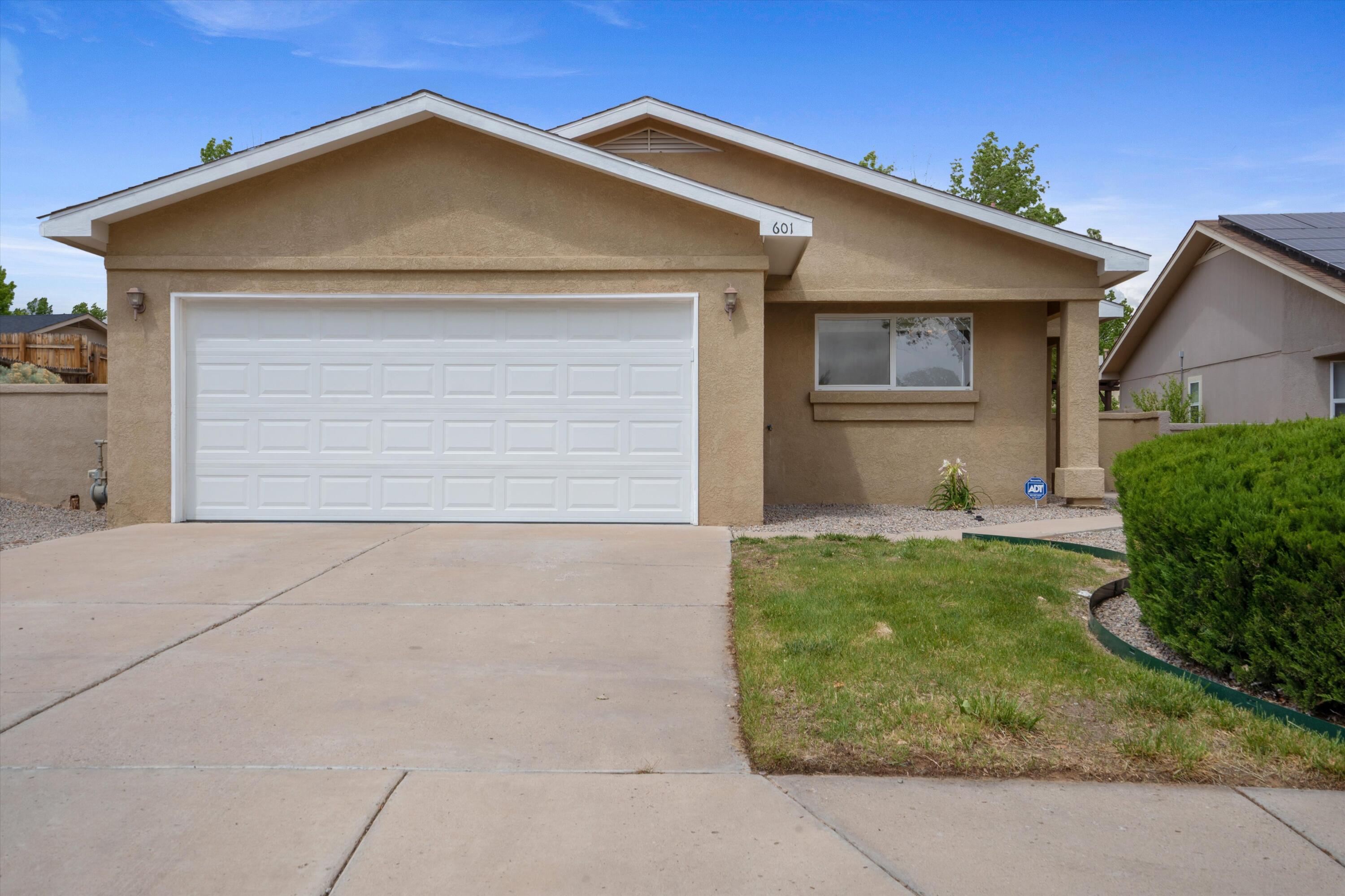 601 CLAYTON MEADOWS Drive NE Rio Rancho, NM 87144