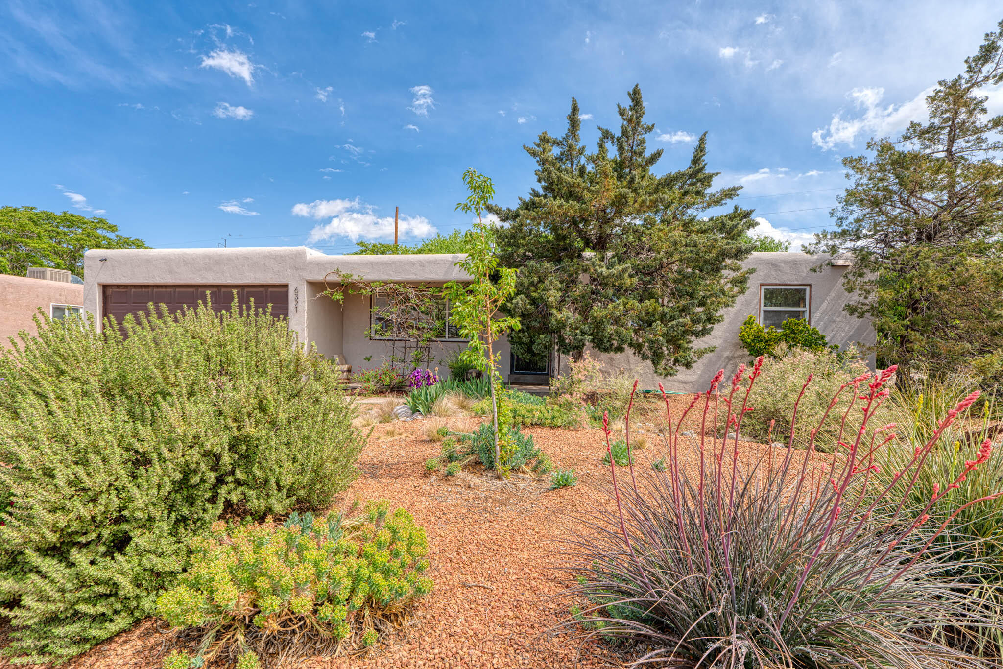 6321 ZIMMERMAN Avenue NE Albuquerque, NM 87110