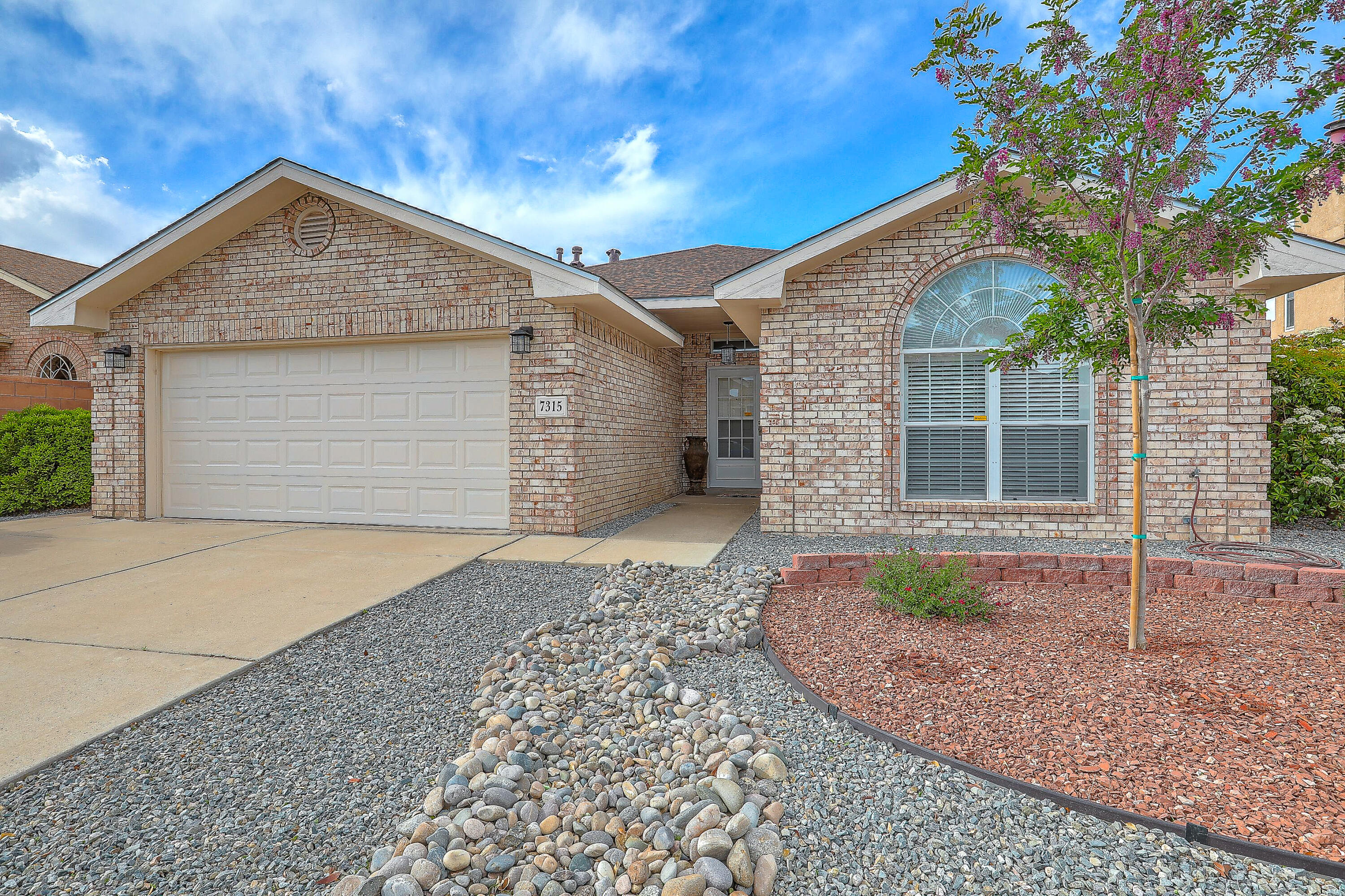 7315 SAN BENITO Street NW Albuquerque, NM 87120