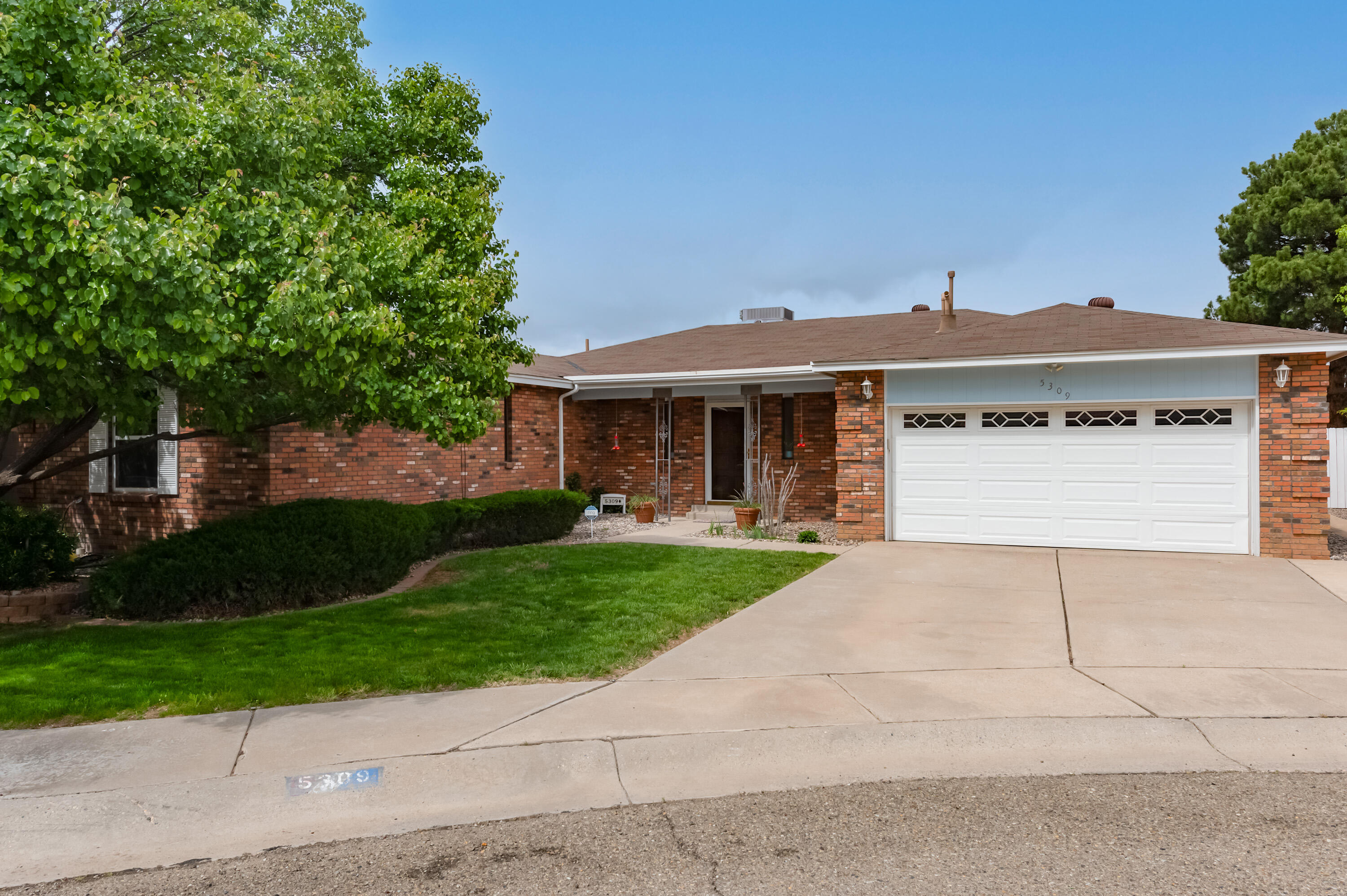 5309 Del Vitto Court NE Albuquerque, NM 87111
