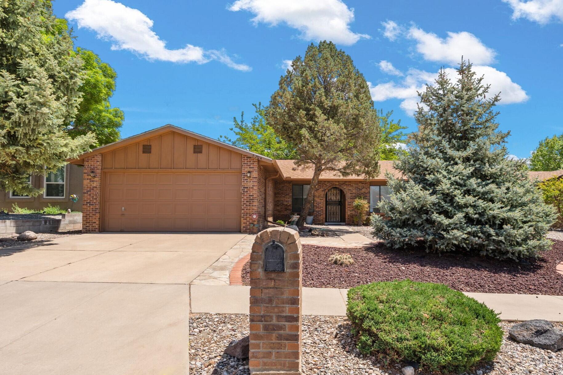Single Level in the highly sought after Prospectors Ridge subdivision! No steps- this is true 1-level living. Open great room at the entry is bright & welcoming. The kitchen is functional with stainless steel appliances, great counter space + breakfast bar adjacent to the family room. Enjoy the generously sized primary suite with its own private bathroom & large closet space.  Two additional bedrooms that can flex as guest rooms, an office, or whatever you need.  NO CARPET-this home has wood-laminate & tile flooring throughout. Lush backyard has an oversized covered patio space, giant shade tree & additional storage.  Located just 2 blocks from GOK Elementary school & park w/ easy access to grocery stores, trails, Tramway, restaurants & more! Schedule your private showing today!