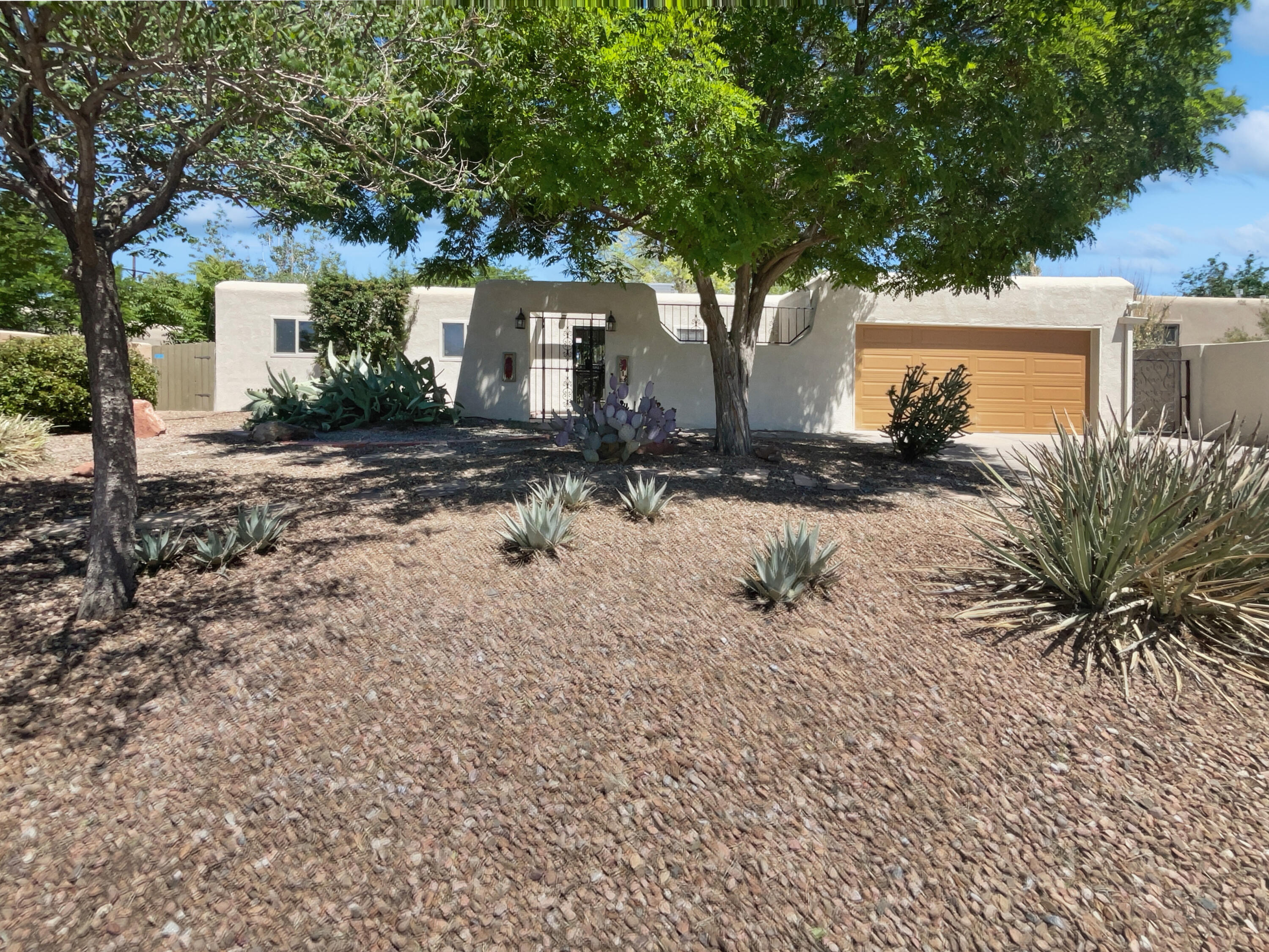 Come see this charming home now on the market! This home has Fresh Interior Paint, Partial flooring replacement in some areas, New Appliances. A fireplace and a soft neutral color palette create a solid blank canvas for the living area. Step into the kitchen, complete with an eye catching stylish backsplash. You won't want to leave the serene primary suite, the perfect space to relax. Take advantage of the extended counter space in the primary bathroom complete with double sinks and under sink storage. Take it easy in the fenced in back yard. The covered sitting area makes it great for BBQs! A must see!
