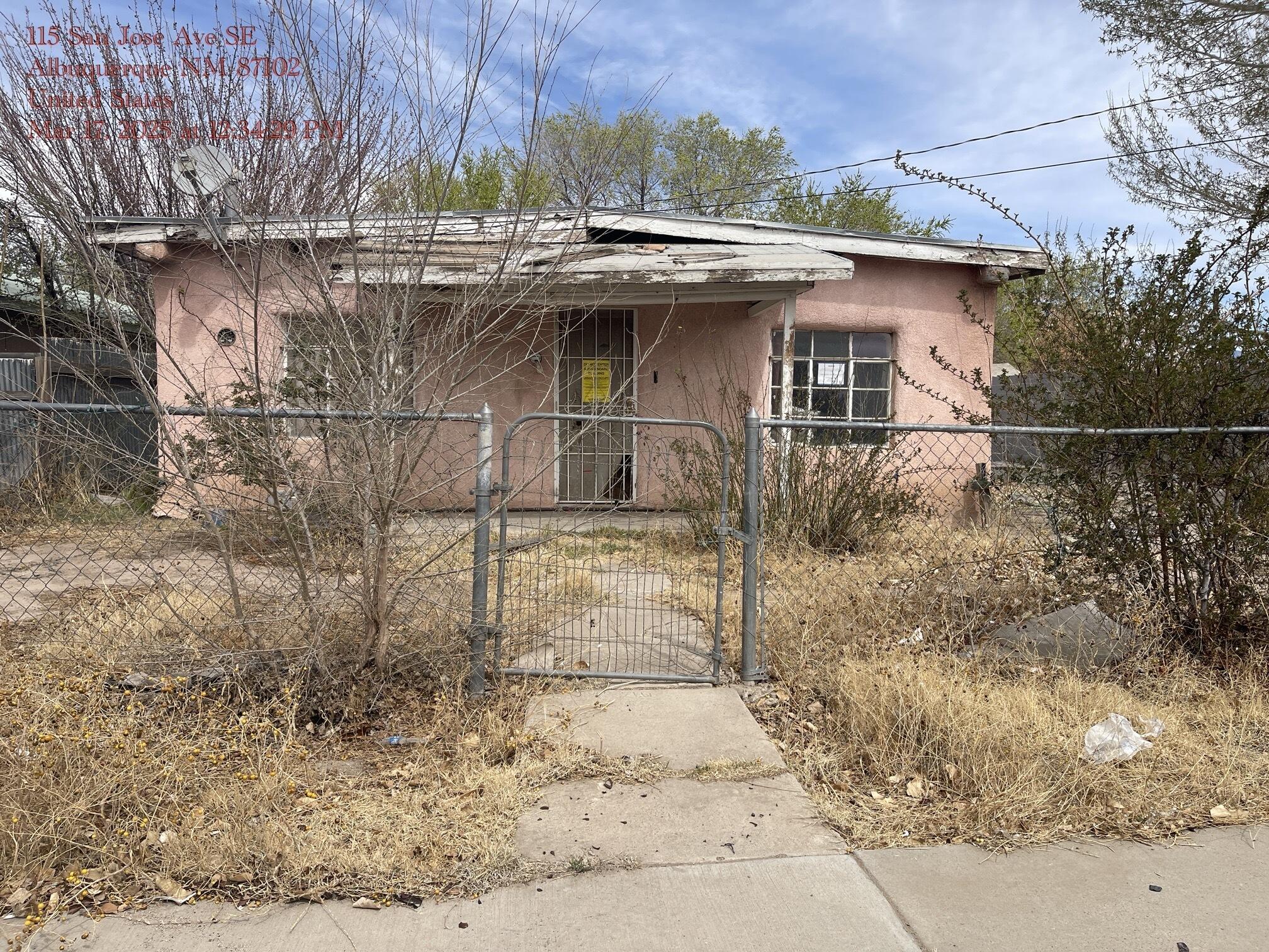 Calling all investors: This home features 2 bedrooms and 1 bath. With your special touch this could be a nice home. Located close to the major highways, schools and stores.