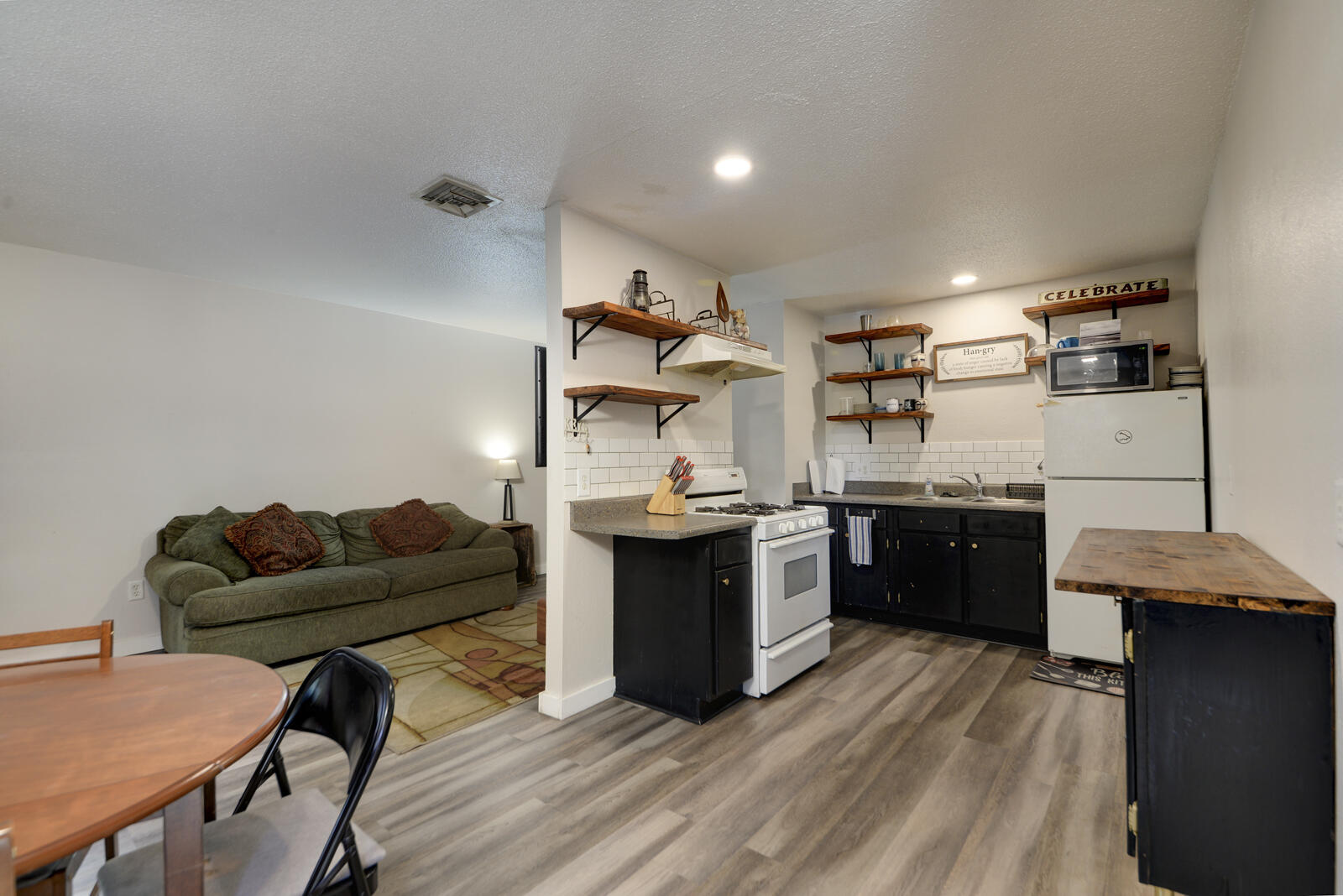 Step into this beautifully remodeled 1-bedroom, 1-bathroom condo with a new HVAC and shower! Located in a gated community with a wrought iron fence around the complex. Easy access to I-25! The HOA includes a security team that periodically drives through complex.