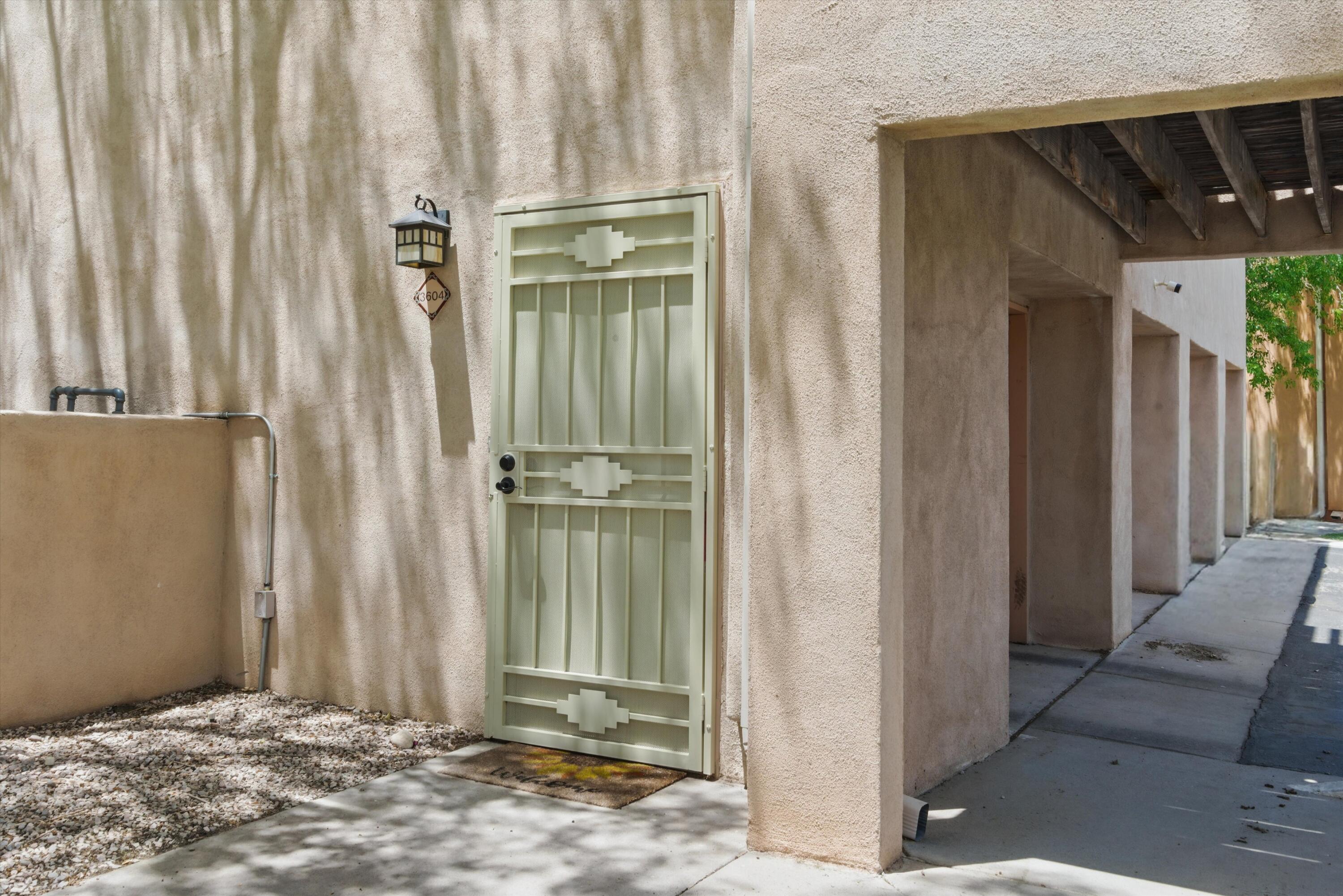 Super cute and updated 2 bed, 2 bath condo in the quiet Arroyo del Sol community! Located upstairs, this unit has an open floor plan, updated flooring and bathrooms, a walk-in pantry, and a private balcony with mountain views. It also comes with a one-car garage. The COA covers the roof, stucco, exterior, water, sewer, trash, and landscaping...super low maintenance!