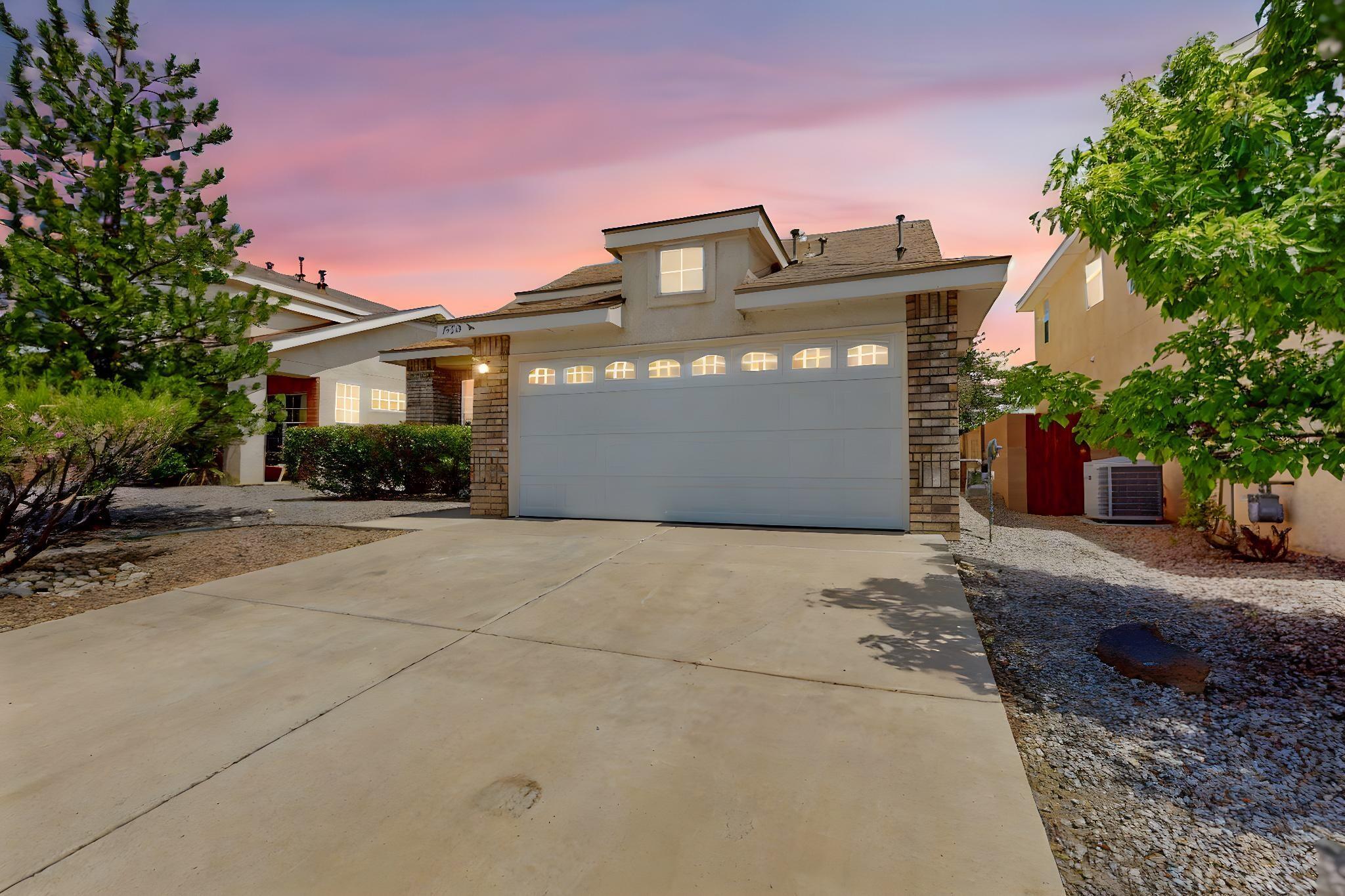 This house gets it.You walk in and boom! The natural light, vaulted ceilings, and laid-back vibe welcome you home. The kitchen's got style and swagger with brand-new stainless steel appliances and quartz countertops, while fresh paint, LVP floors, updated lighting, and modern fixtures keep the rest of the house crisp from top to bottom.Need a break? The private upstairs primary suite says, ''I got you.'' with a garden tub and walk-in closet.Out back, enjoy a fully block-walled yard--perfect for pups, privacy, or that inner Gardner just waiting to come out--and down the street? Ventana Ranch perks like a pool, pickleball, tennis, and clubhouse that make every weekend feel like a win.Because life's too short- you deserve nice things.
