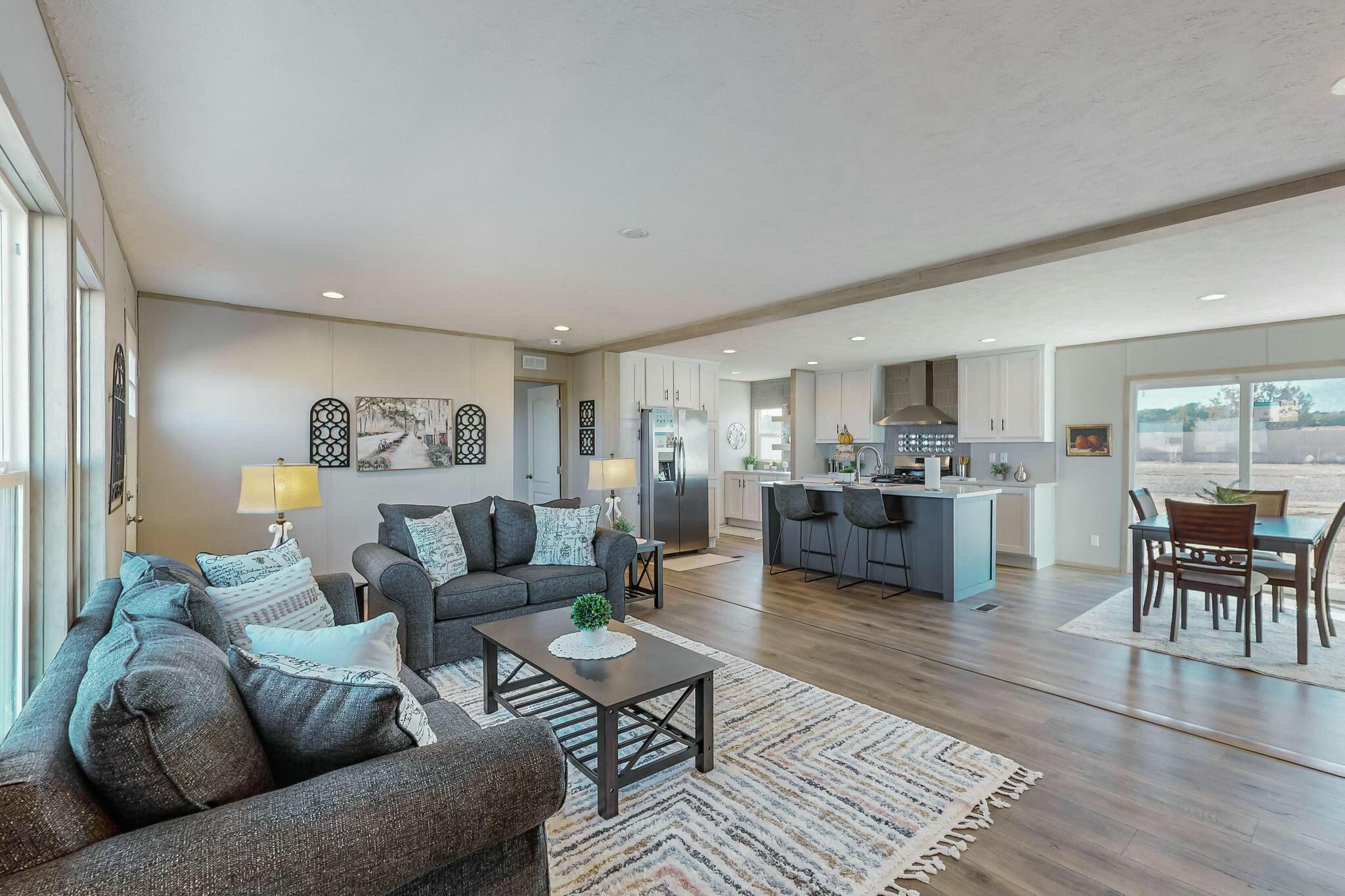 30 Scarlett O'Hara Street 