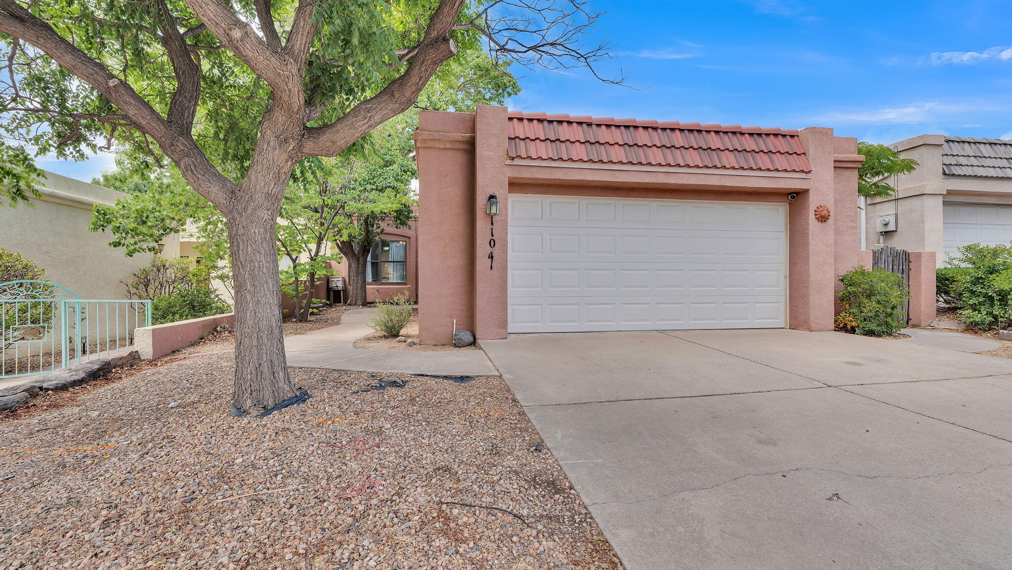 This spacious and light-filled home features soaring ceilings and an open layout that invites creativity and comfort. Generous living areas offer flexibility for relaxing, entertaining, or reimagining the space to fit your style. Located in the desirable Academy Ridge neighborhood, near shopping, dining, parks, and top-rated schools, this home is a great opportunity for buyers looking to personalize and make it their own.