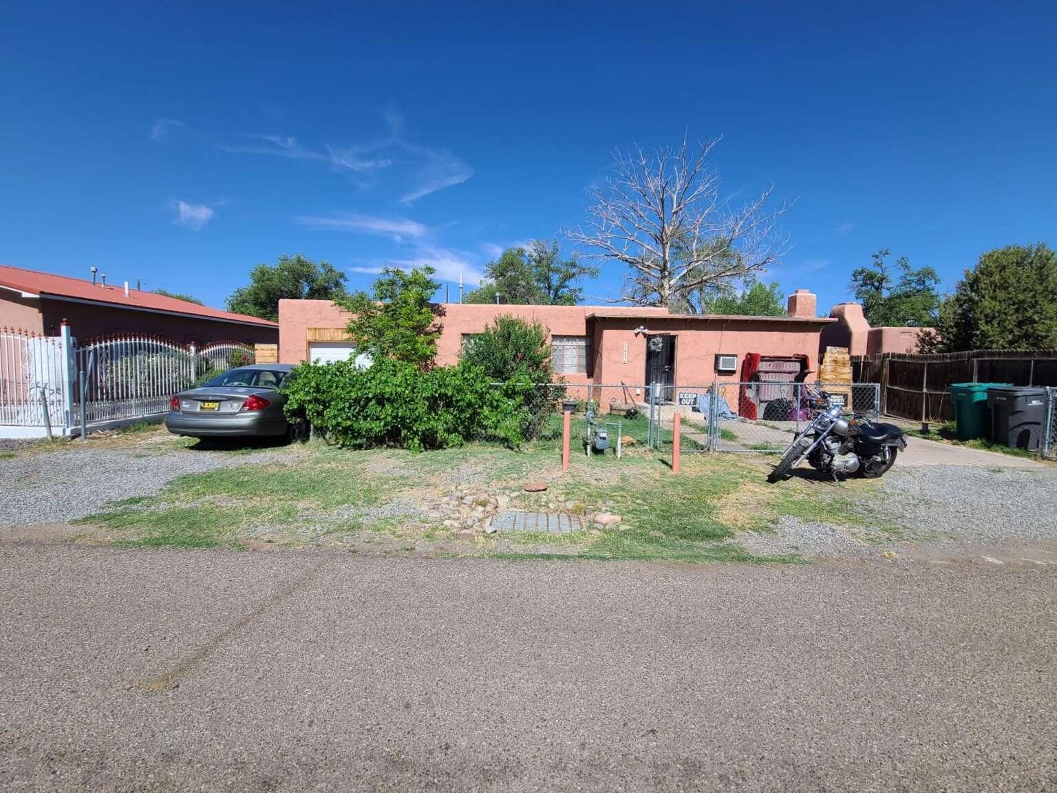 This 1 bedroom, 1 bathroom home offers 1,485 square feet of living space with a flexible layout. Two rooms have been converted into a garage, providing ample storage or workspace potential. The property does need some work, making it a great opportunity for those looking to customize or renovate.