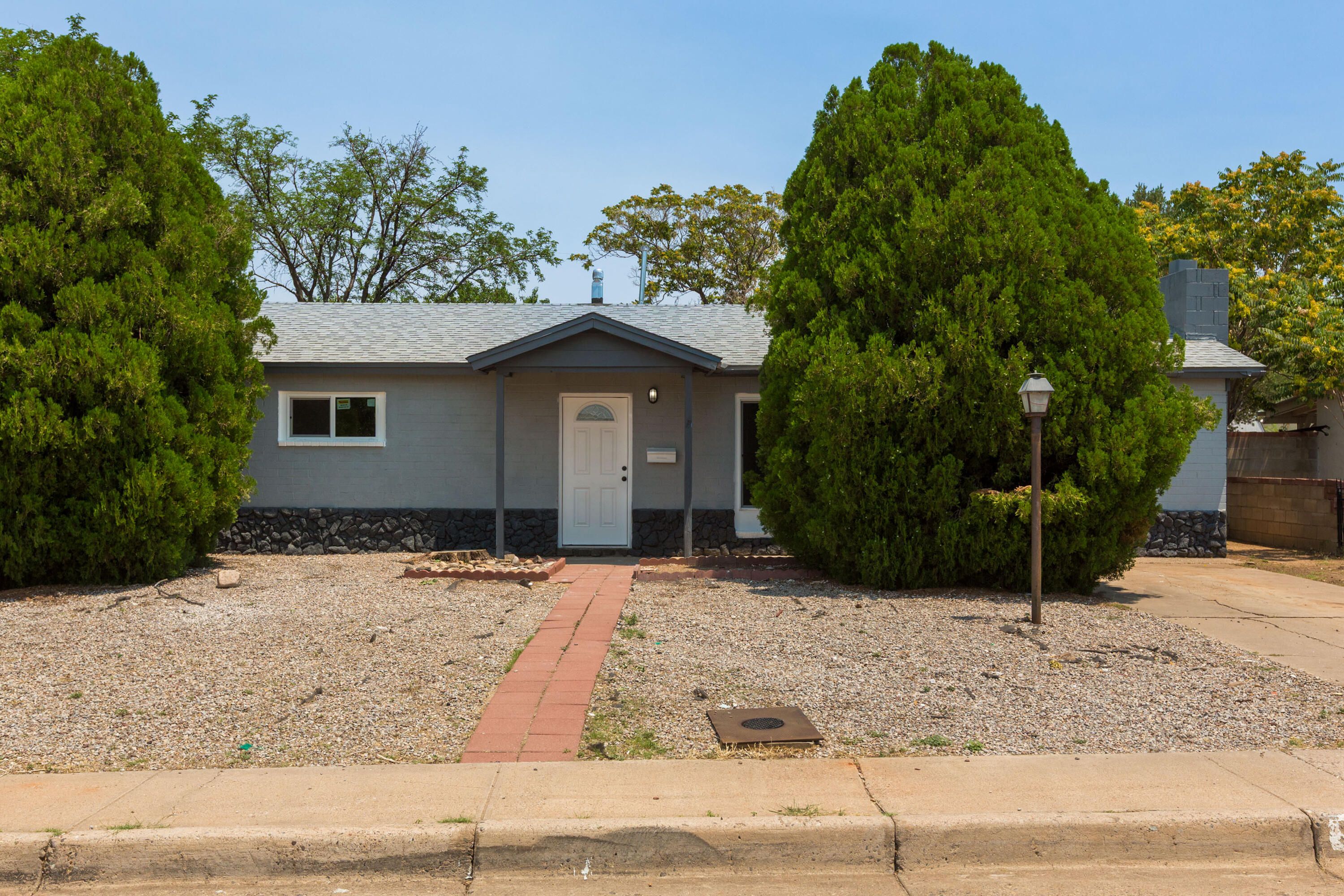 Recently updated 3 bedroom, 1 full bath single story home. This property features 2 living areas, updated kitchen and bathroom, along with a spacious backyard. Newly installed vinyl plank flooring, windows, interior/exterior paint.