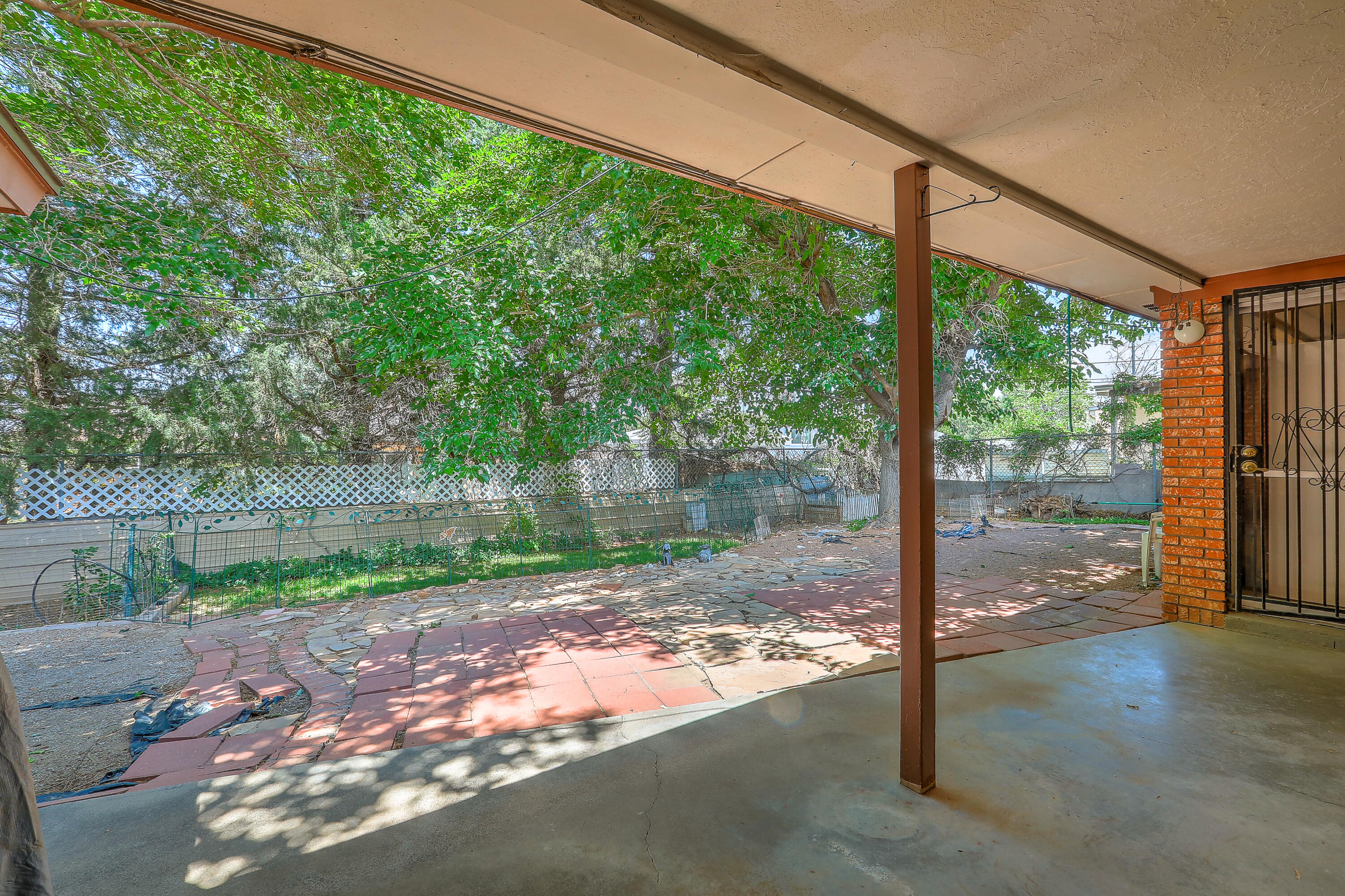 2933 INDIANA STREET NE, ALBUQUERQUE, NM 87110  Photo 9