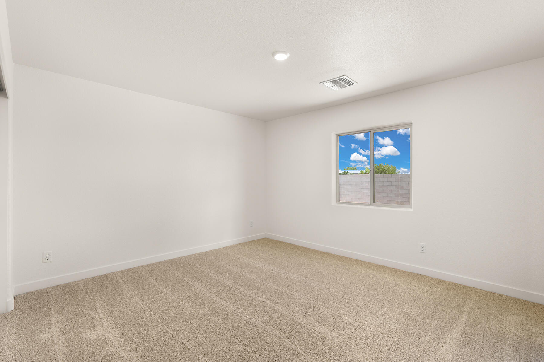 804 Calle de las Rosas 