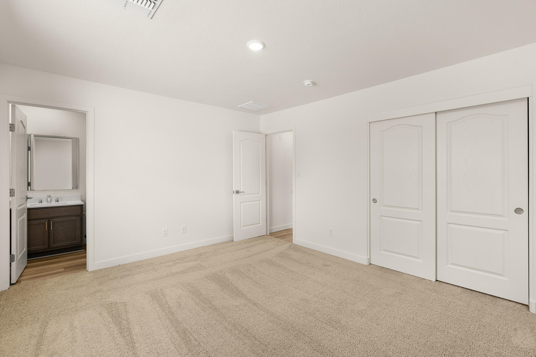 804 Calle de las Rosas 