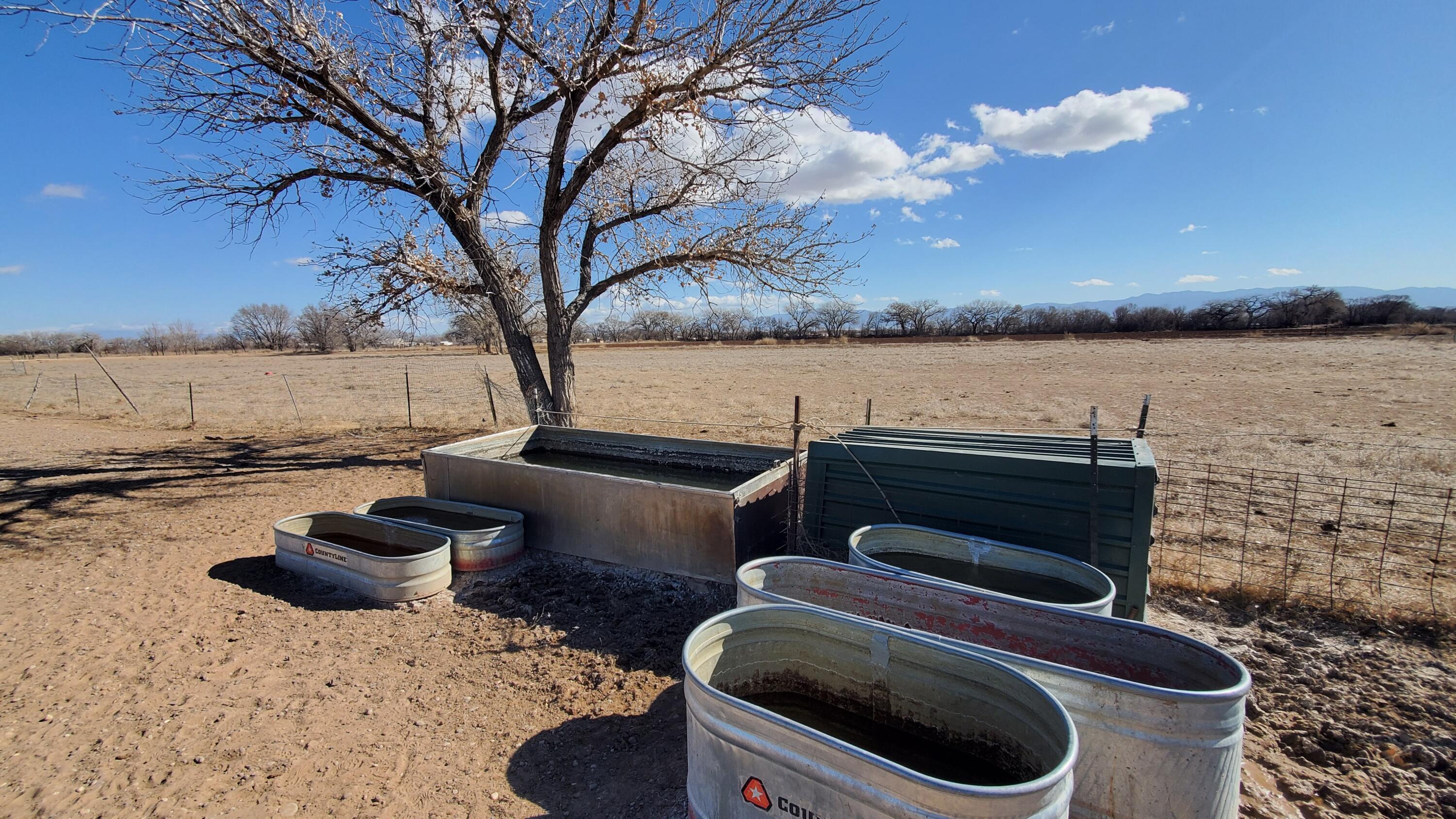 Square Deal & Seabell Tract D2 Road, Los Chavez, NM 