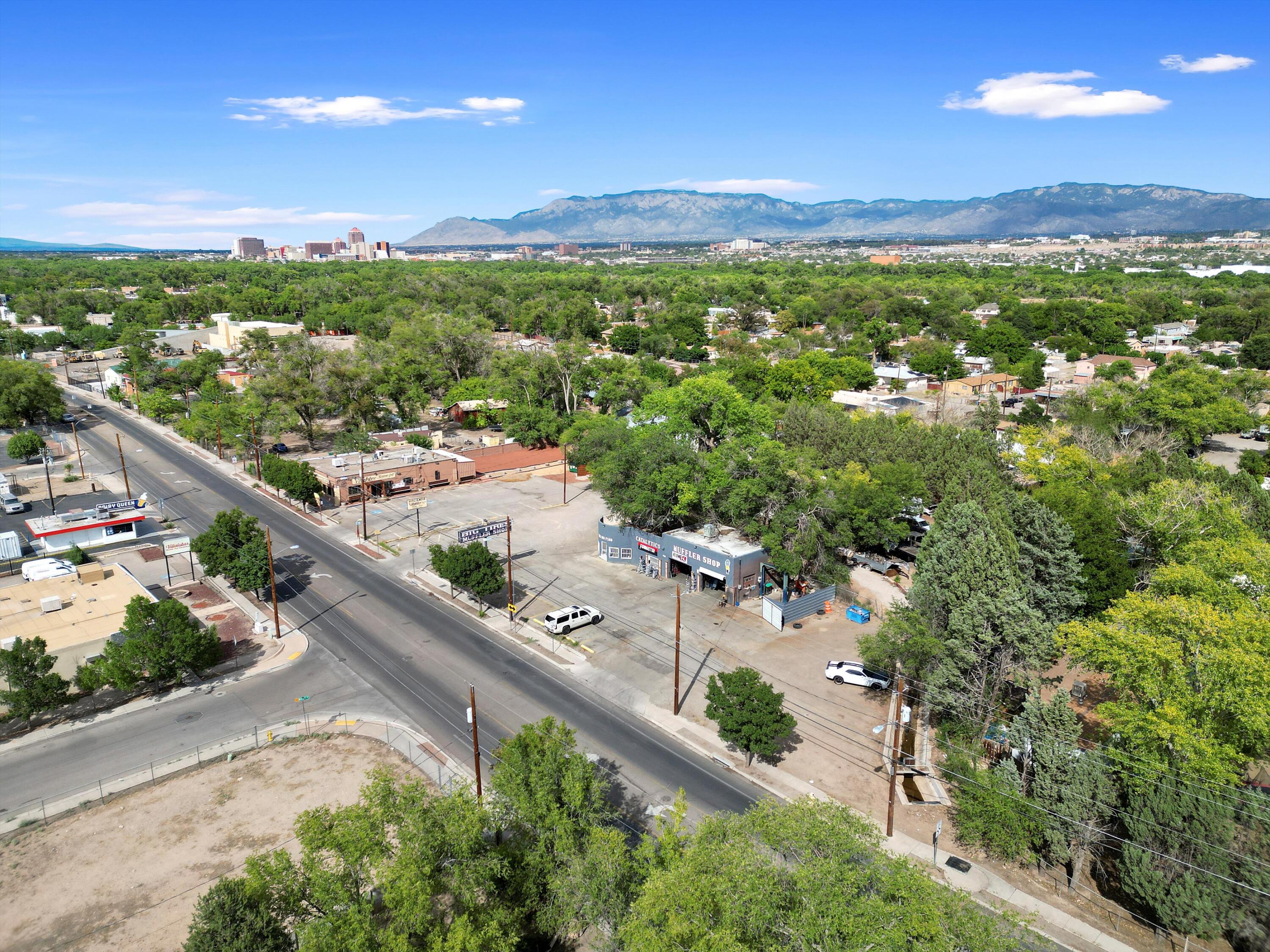 430 Isleta Boulevard SW, Albuquerque, New Mexico 87105, ,Commercial Sale,For Sale,430 Isleta Boulevard SW,1041709