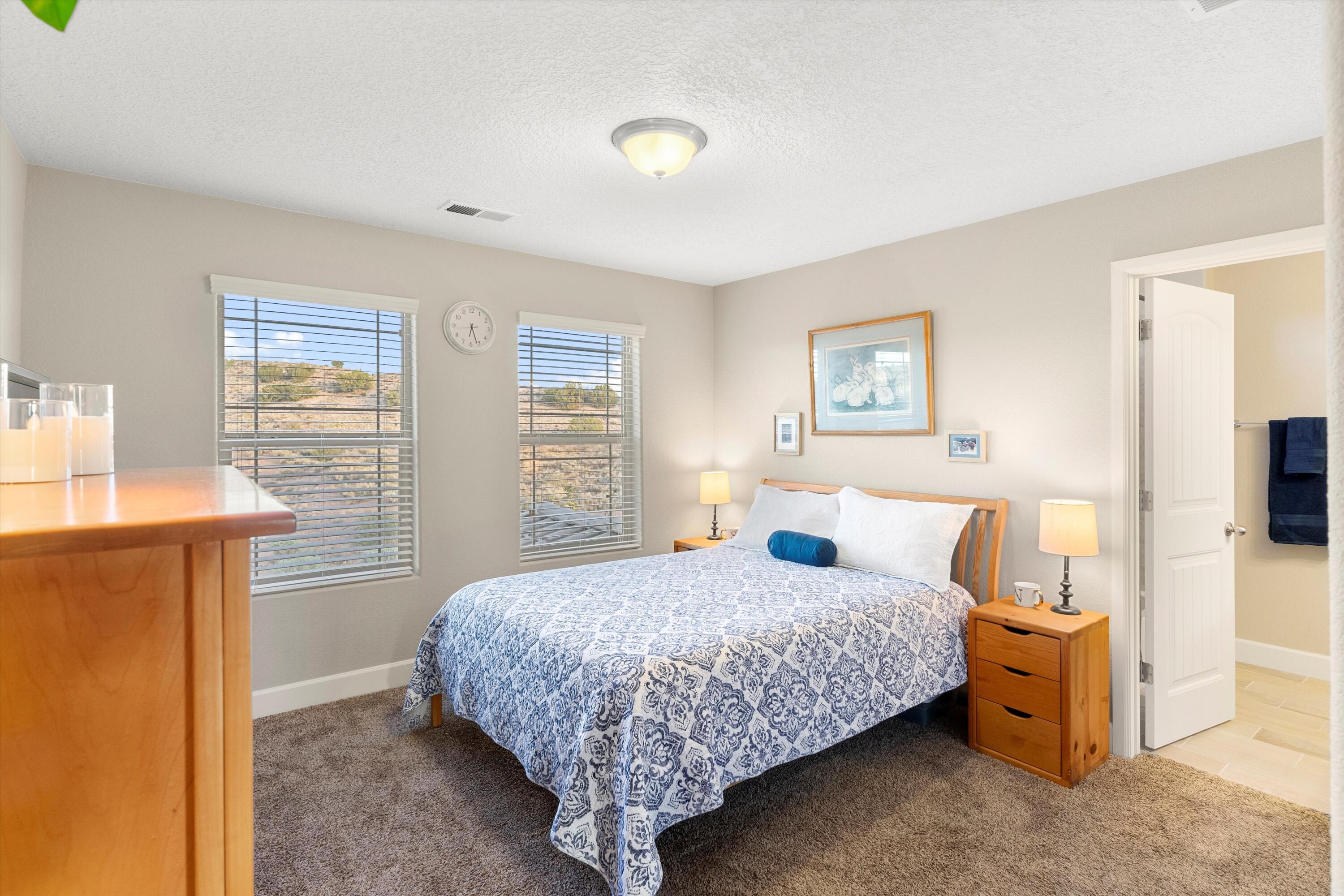 5733 Pikes Peak Loop NE, Rio Rancho, New Mexico 87144, 4 Bedrooms Bedrooms, ,4 BathroomsBathrooms,Residential,For Sale,5733 Pikes Peak Loop NE,1042268