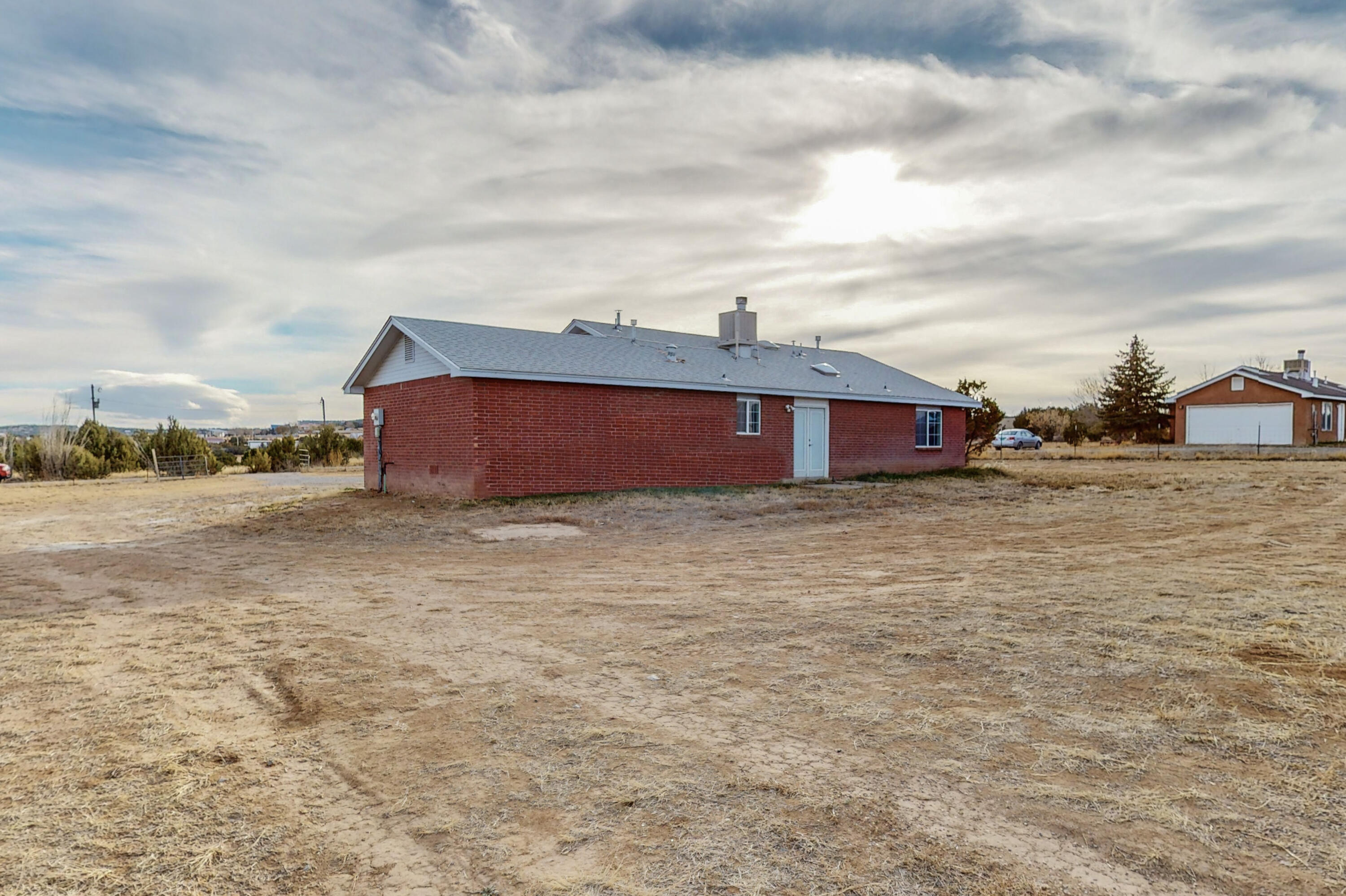 27 Mustang Road, Edgewood, New Mexico 87015, 3 Bedrooms Bedrooms, ,2 BathroomsBathrooms,Residential,For Sale,27 Mustang Road,1045095