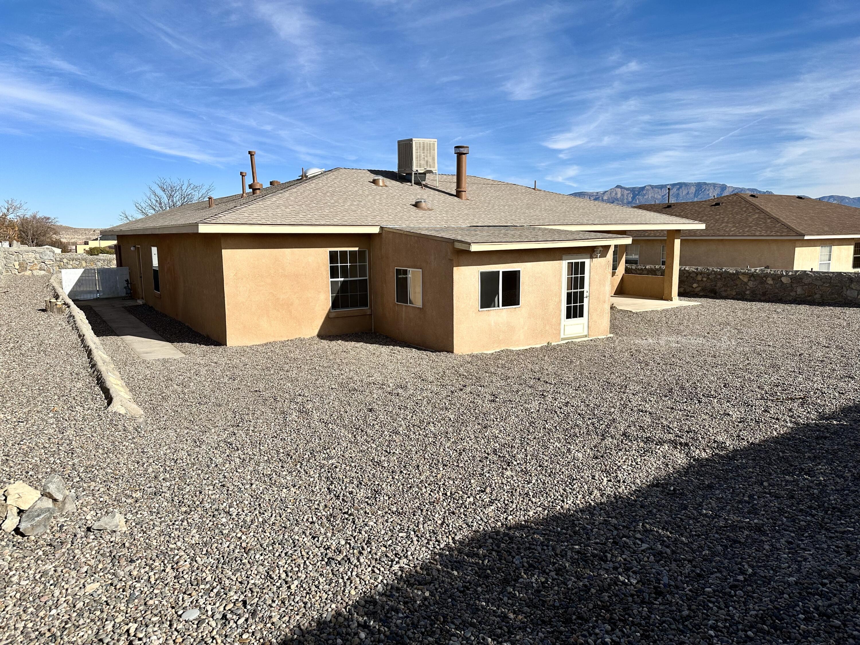 2880 Mesa Road SE, Rio Rancho, New Mexico 87124, 3 Bedrooms Bedrooms, ,2 BathroomsBathrooms,Residential,For Sale,2880 Mesa Road SE,1053491