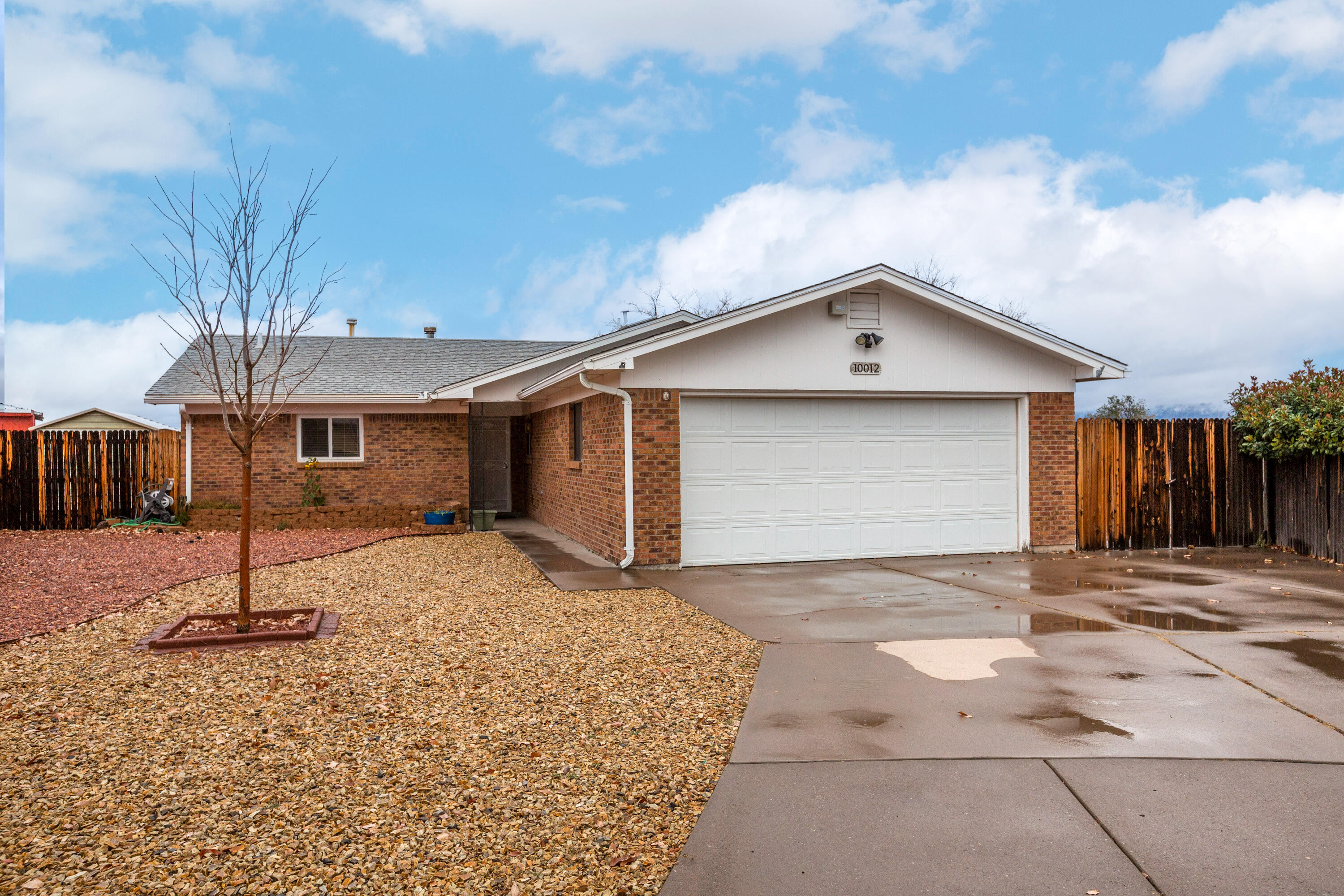 10012 Bellevue Court NW, Albuquerque, NM 