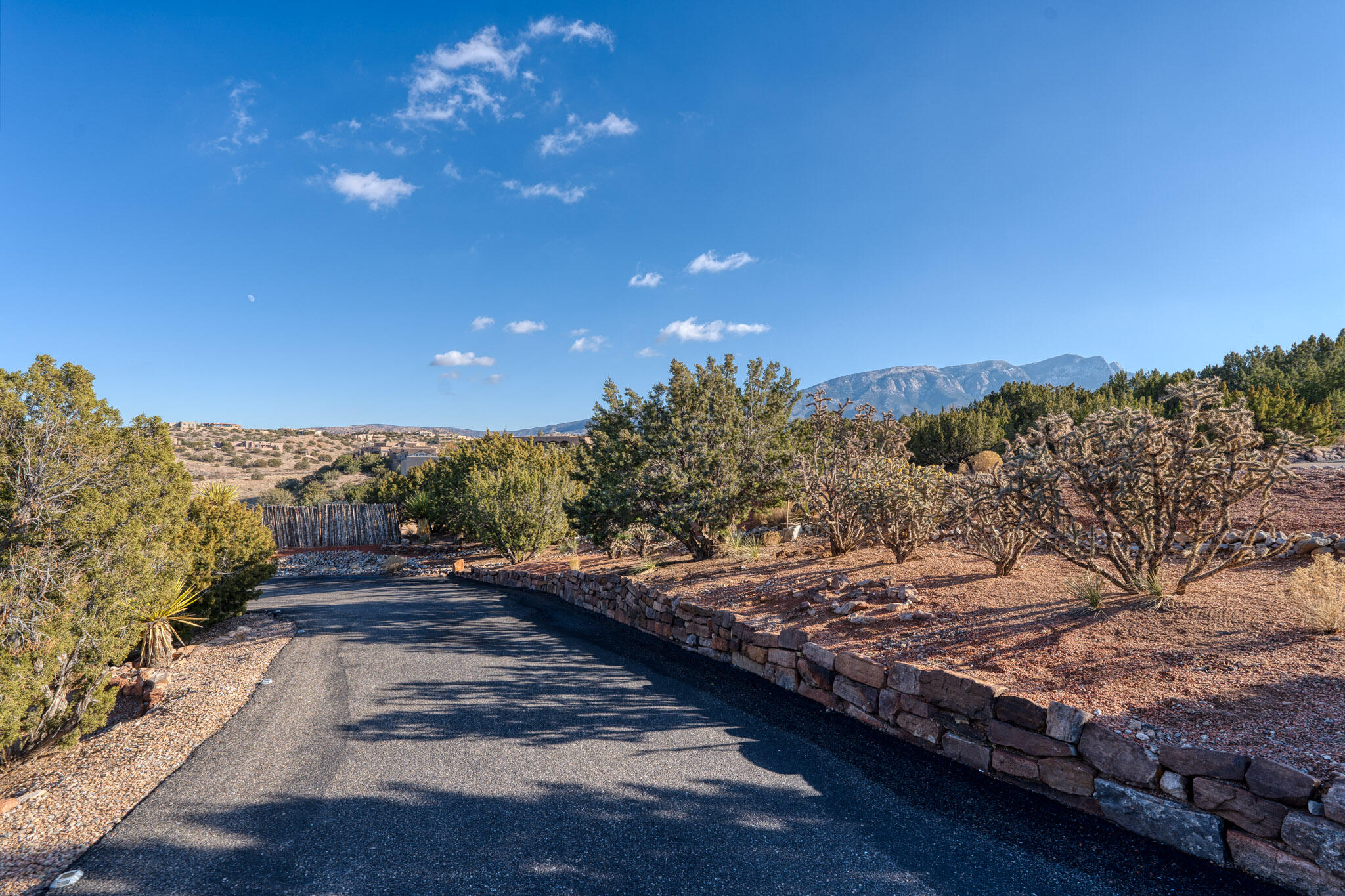 4 Tiwa Trail, Placitas, New Mexico 87043, 4 Bedrooms Bedrooms, ,3 BathroomsBathrooms,Residential,For Sale,4 Tiwa Trail,1054656