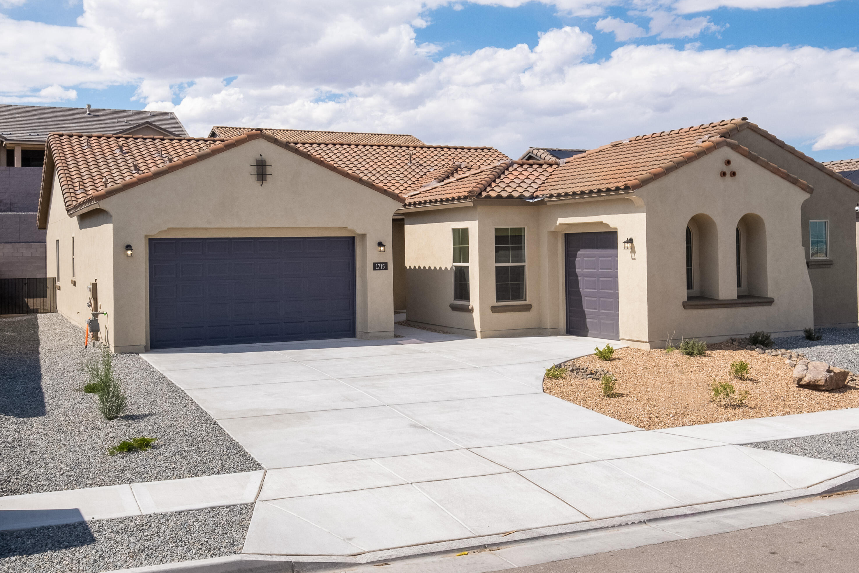 1715 Deer Valley Trail NW, Albuquerque, NM 