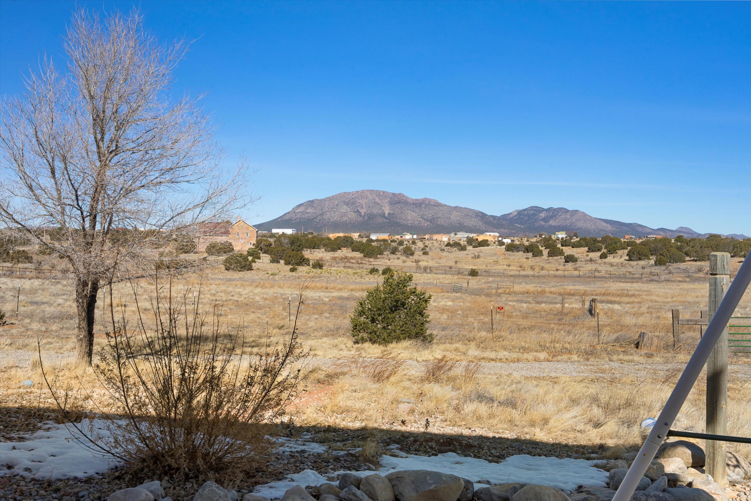 95 W Hill Ranch Road, Edgewood, New Mexico 87015, 3 Bedrooms Bedrooms, ,3 BathroomsBathrooms,Residential,For Sale,95 W Hill Ranch Road,1055453