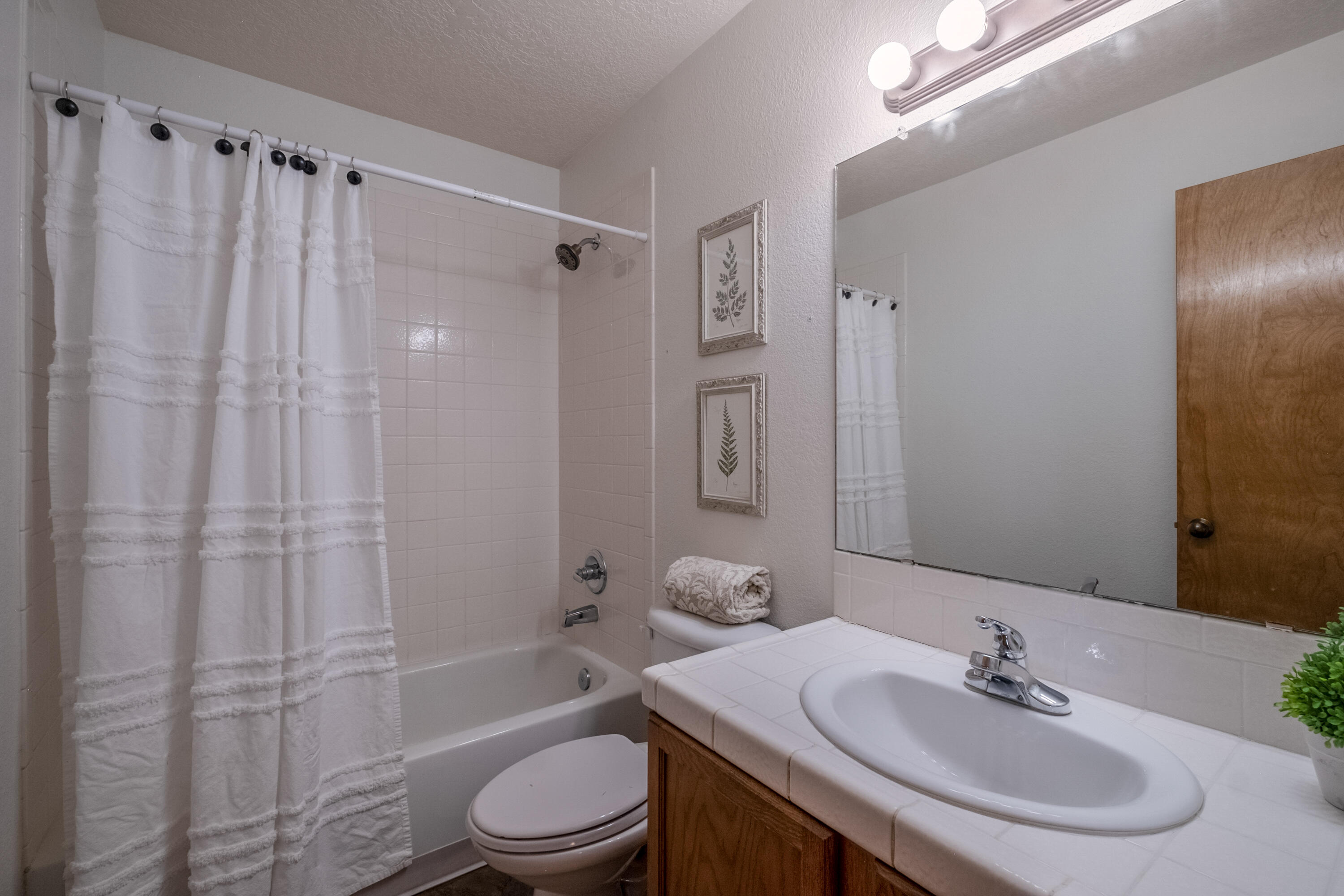 12120 Dan Patch Road SE, Albuquerque, New Mexico 87123, 3 Bedrooms Bedrooms, ,3 BathroomsBathrooms,Residential,For Sale,12120 Dan Patch Road SE,1055603
