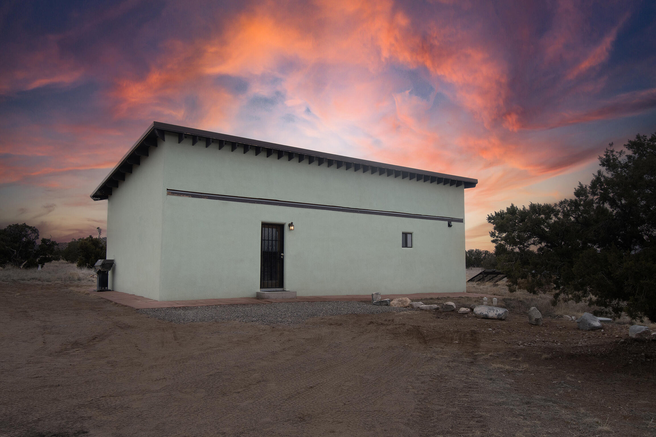 196 Camino Cerro Chato, Cerrillos, NM 