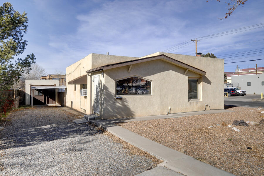 3110 Silver Avenue SE, Albuquerque, NM 