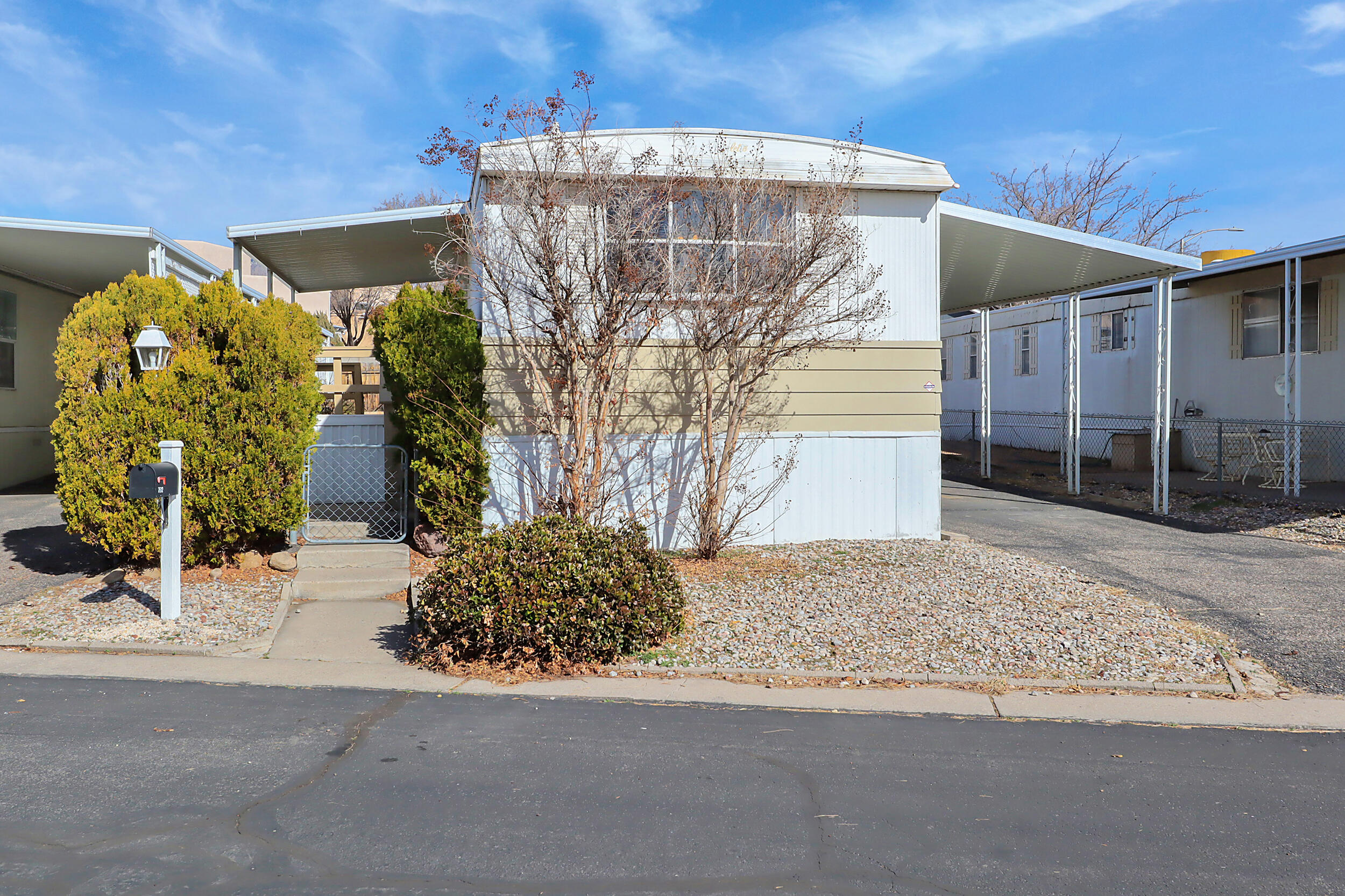 7612 Browning Road NE, Albuquerque, NM 