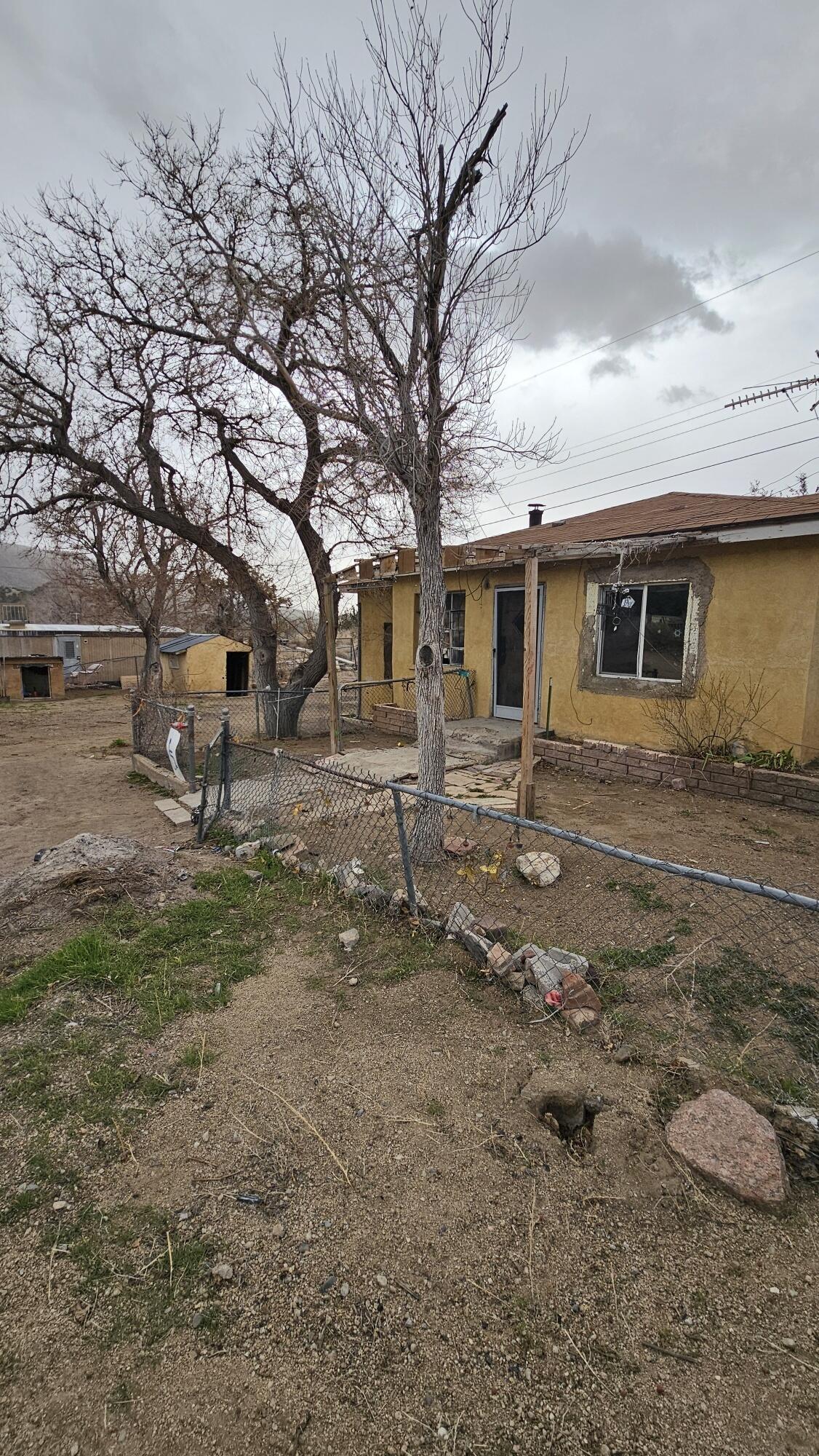 11 Alejandro Road NE, Albuquerque, NM 