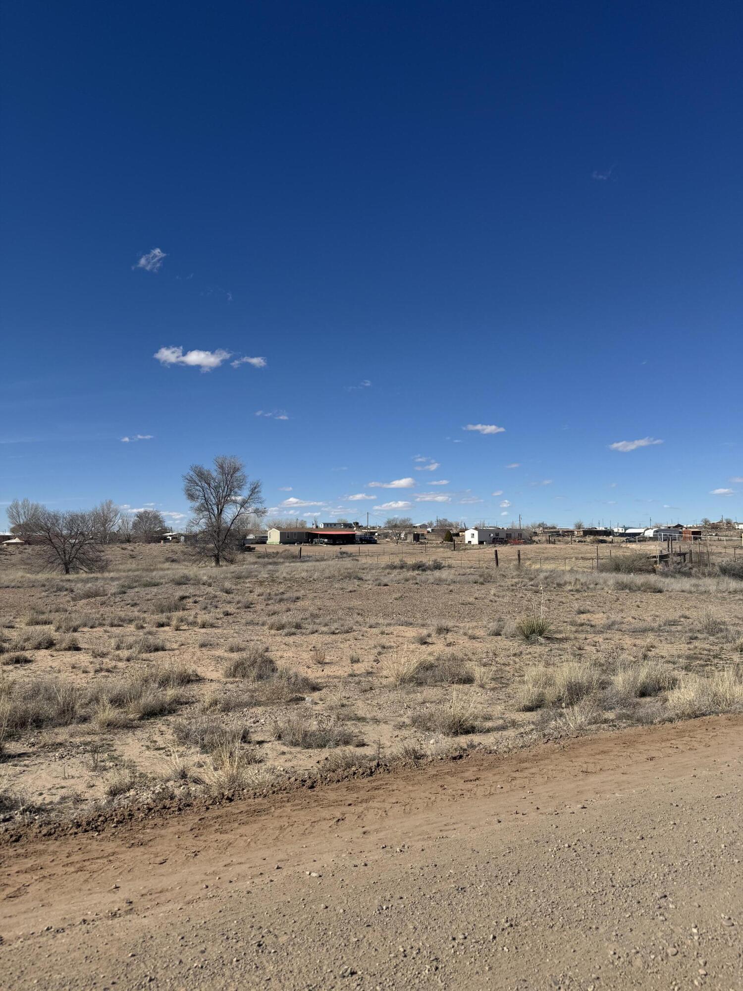 29 Ben San Avenue, Belen, NM 