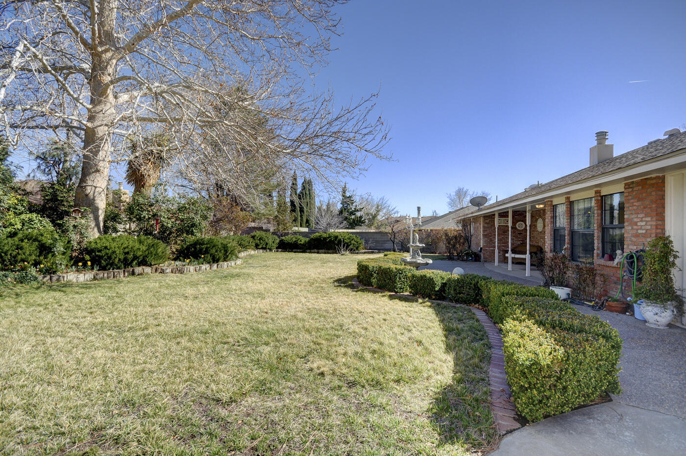 6110 Casa De Vida NE, Albuquerque, New Mexico 87111, 4 Bedrooms Bedrooms, ,3 BathroomsBathrooms,Residential,For Sale,6110 Casa De Vida NE,1058320