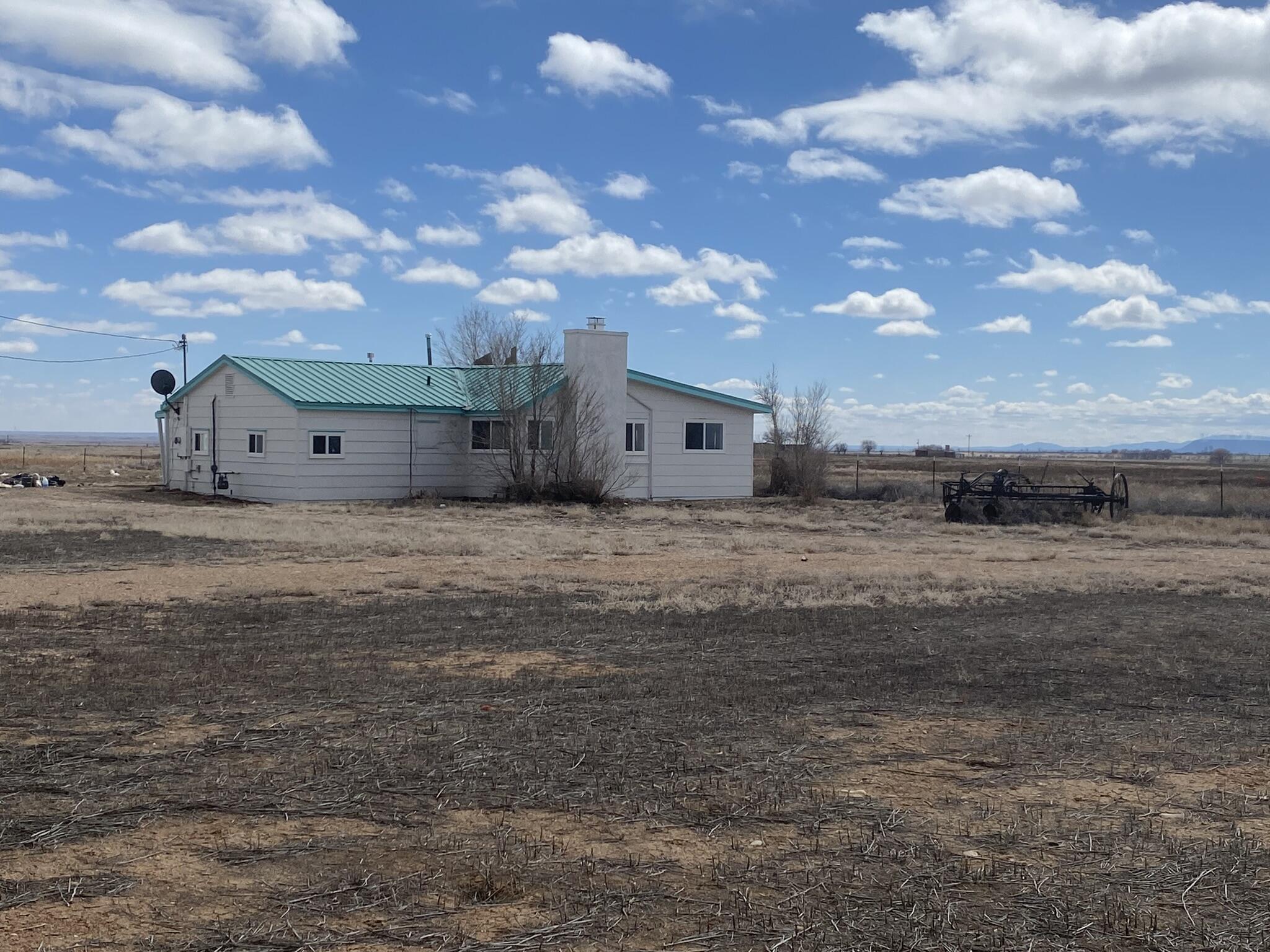 70 Akin Farm Road, Estancia, New Mexico 87016, 2 Bedrooms Bedrooms, ,1 BathroomBathrooms,Residential,For Sale,70 Akin Farm Road,1058526