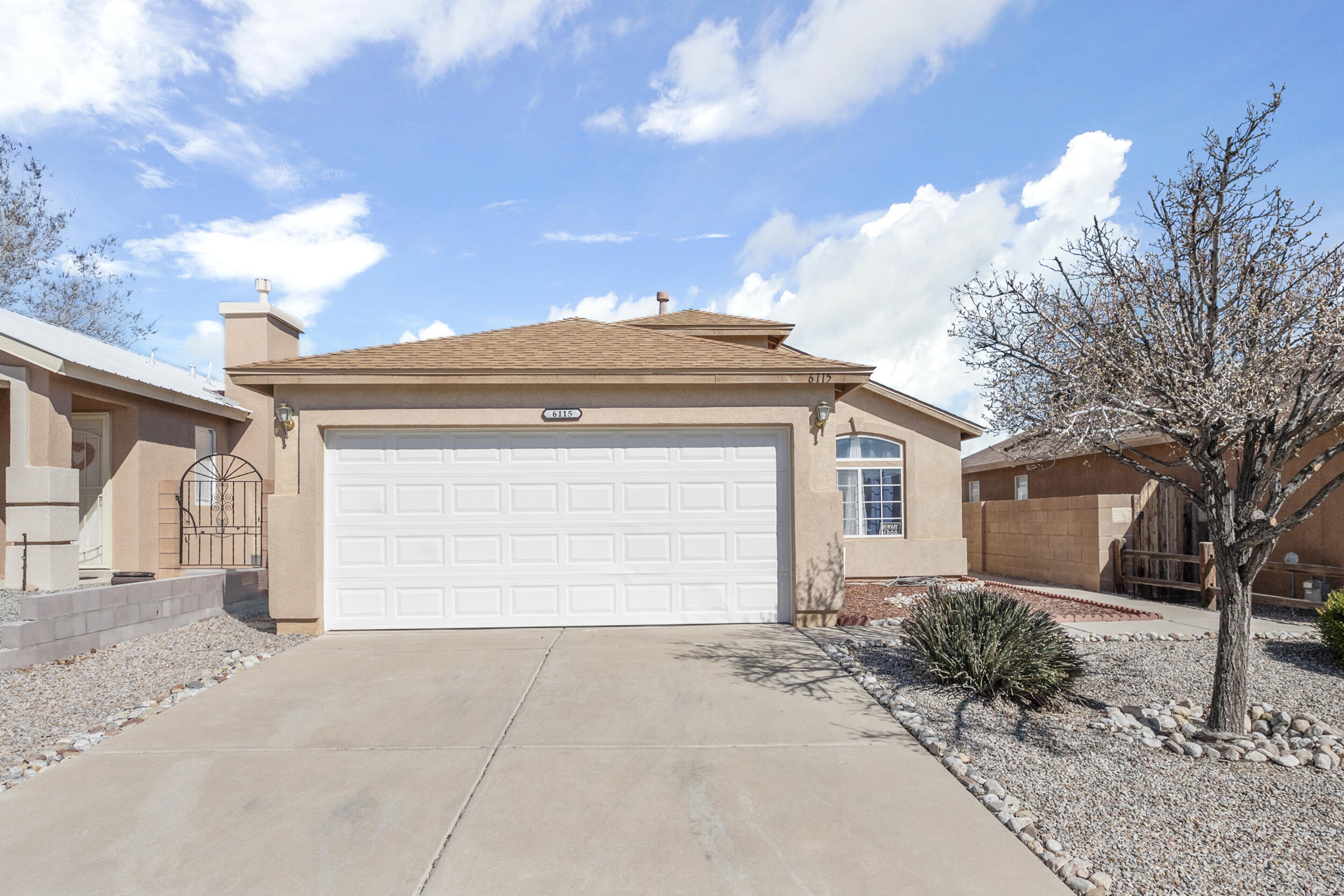 6115 Stargazer Avenue NW, Albuquerque, NM 