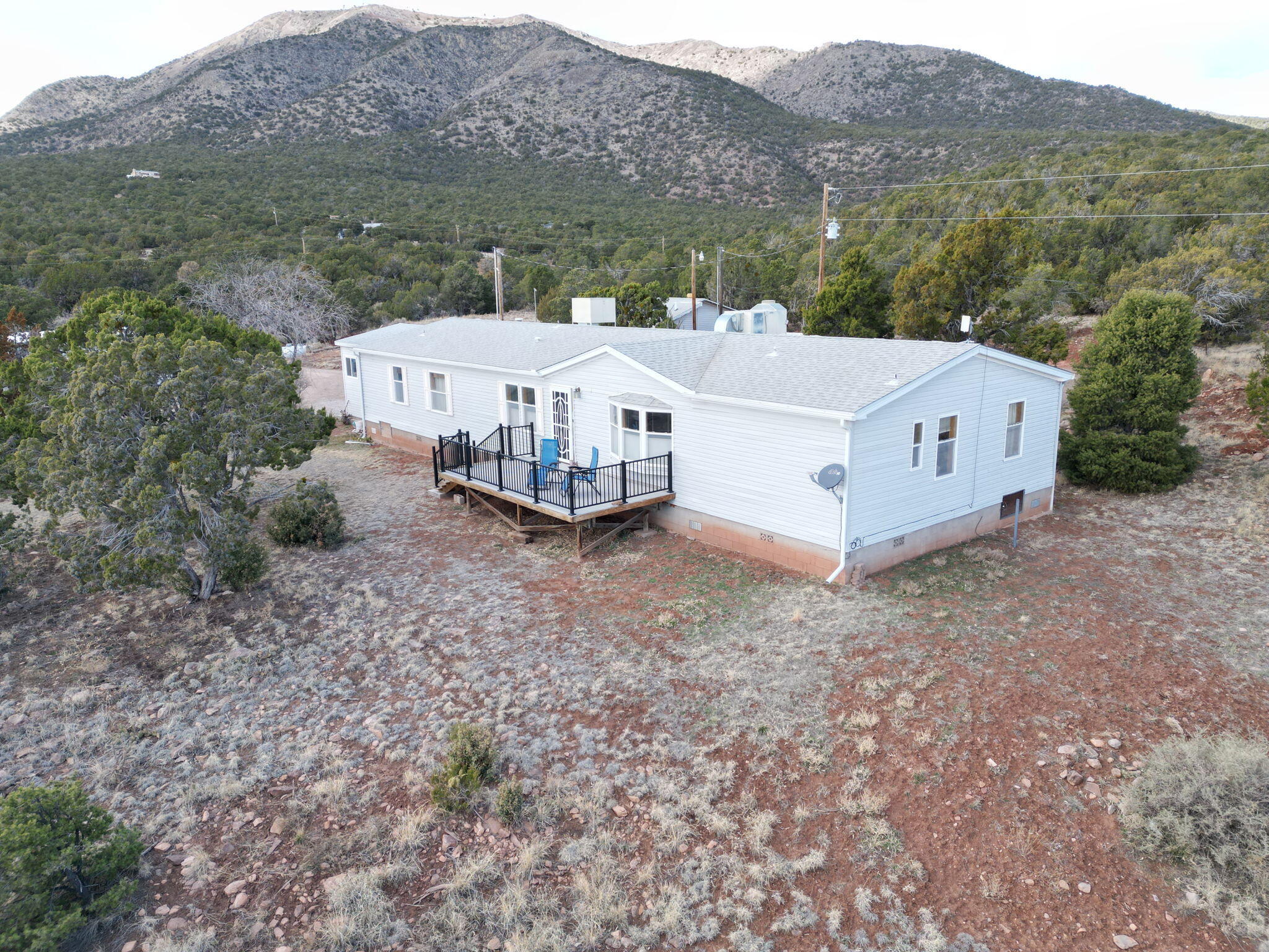 26 Skyview Road, Edgewood, NM 