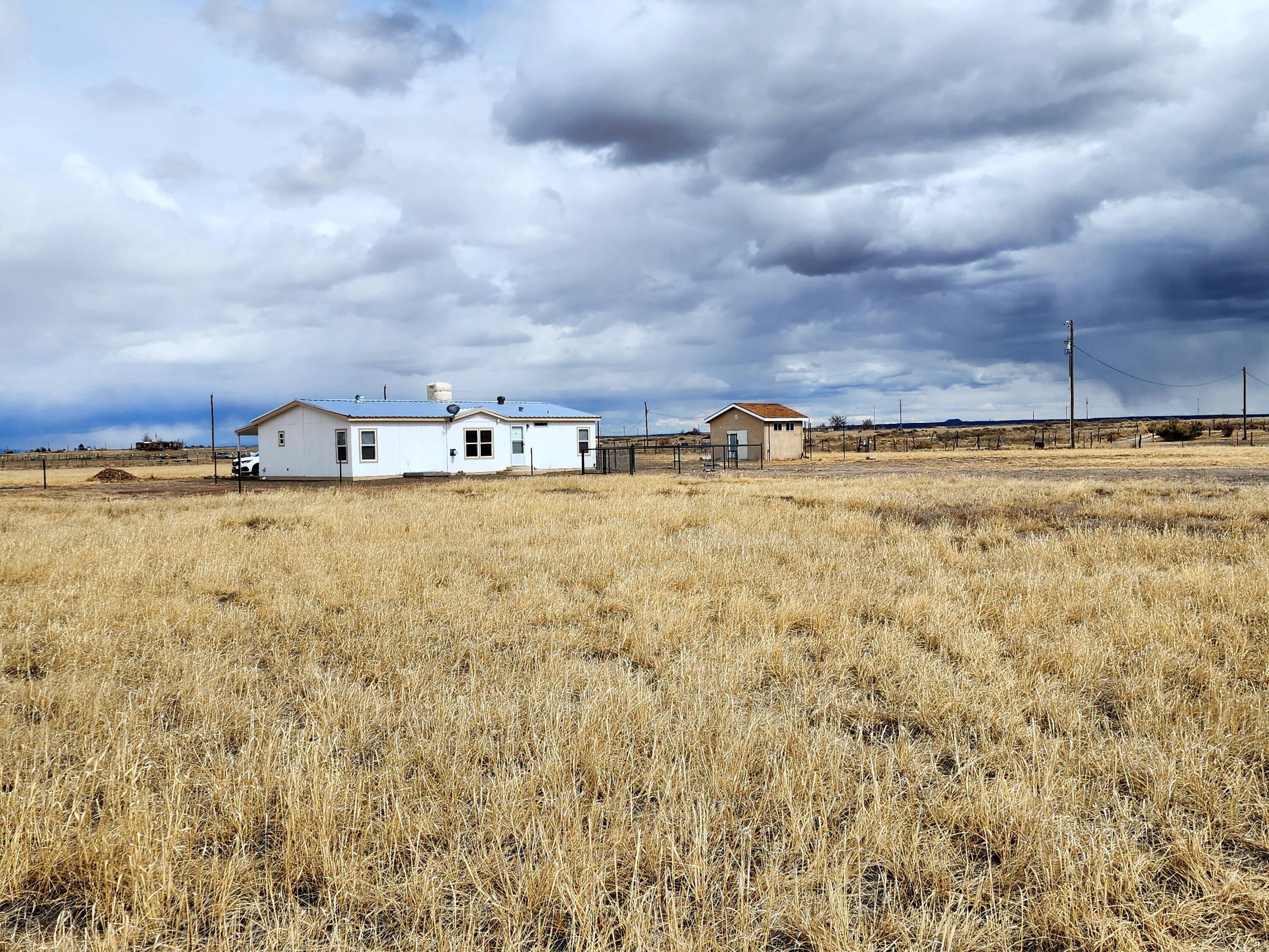 65 Sorrel Avenue, Moriarty, NM 